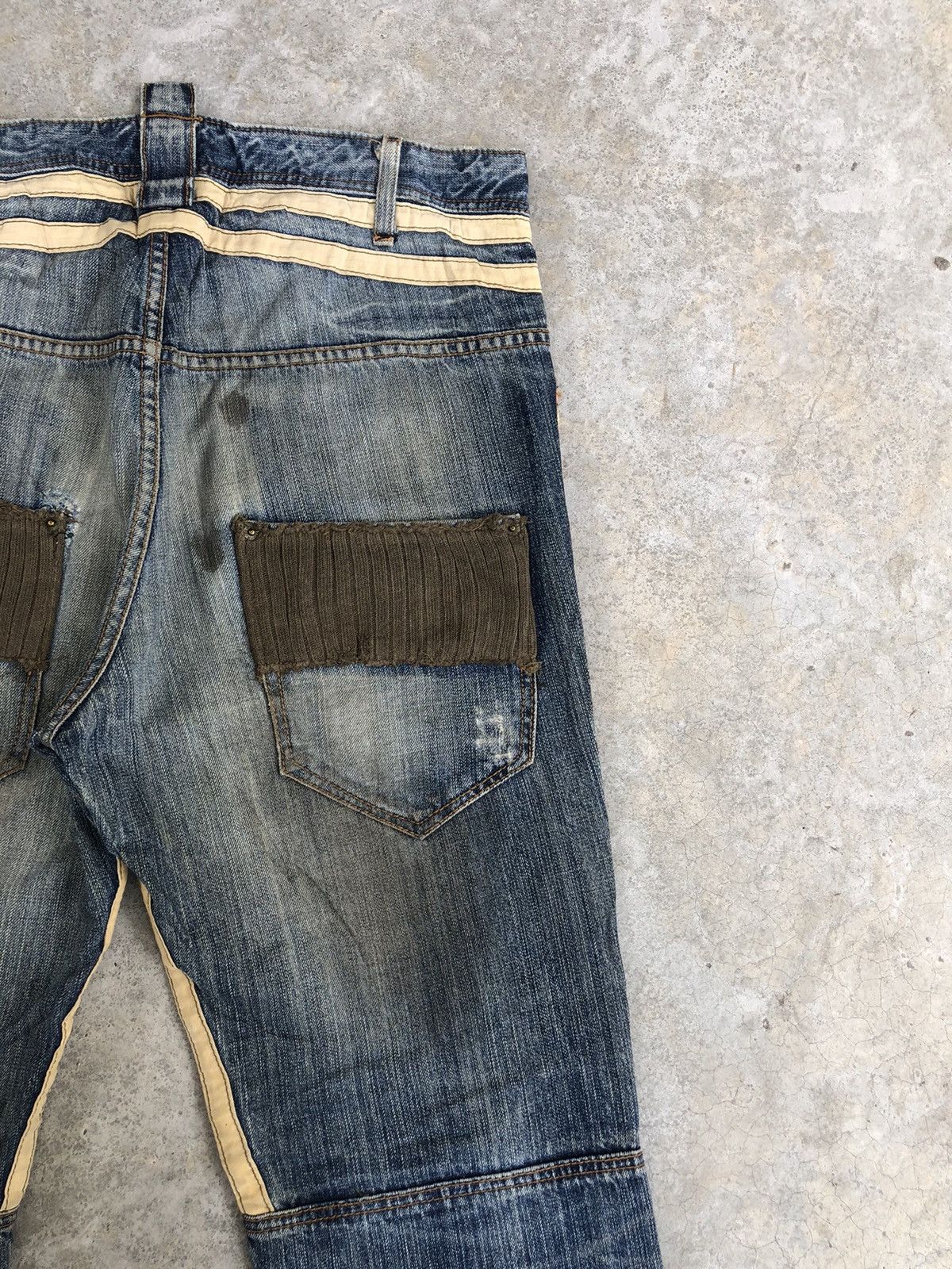 PPFM PPFM Distressed Jeans Size US 33 - 12 Thumbnail