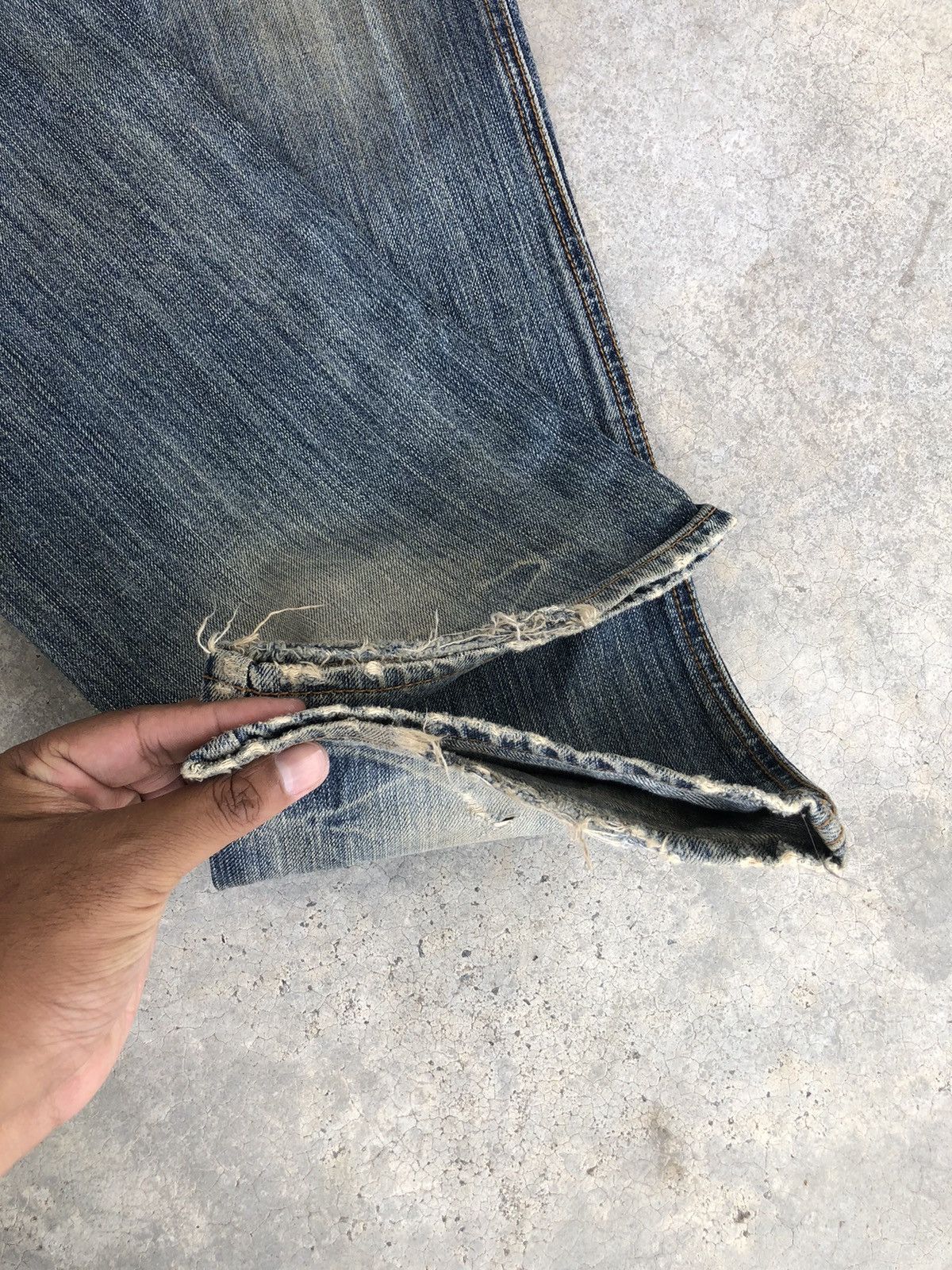 PPFM PPFM Distressed Jeans Size US 33 - 17 Thumbnail