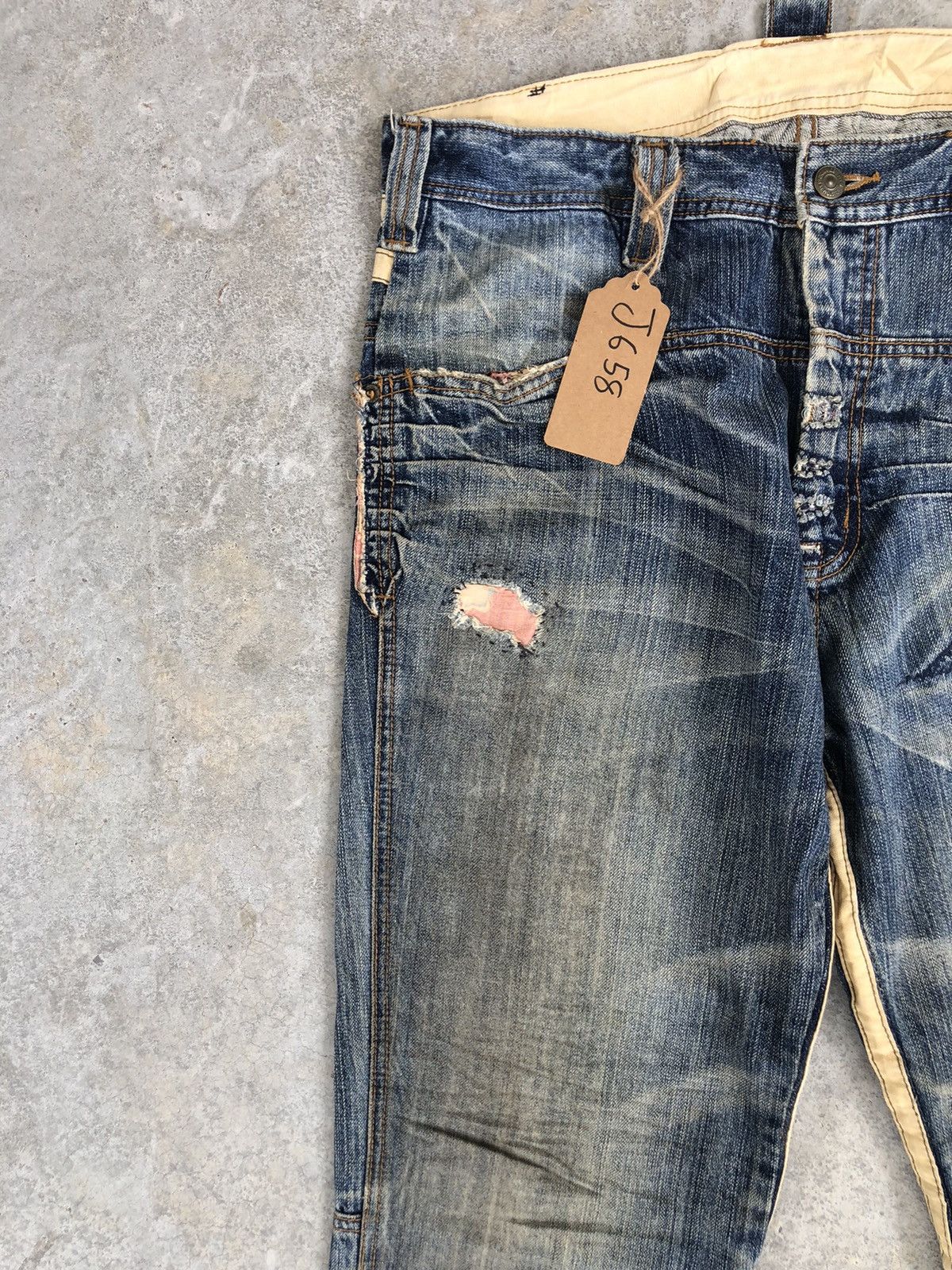 PPFM PPFM Distressed Jeans Size US 33 - 4 Thumbnail