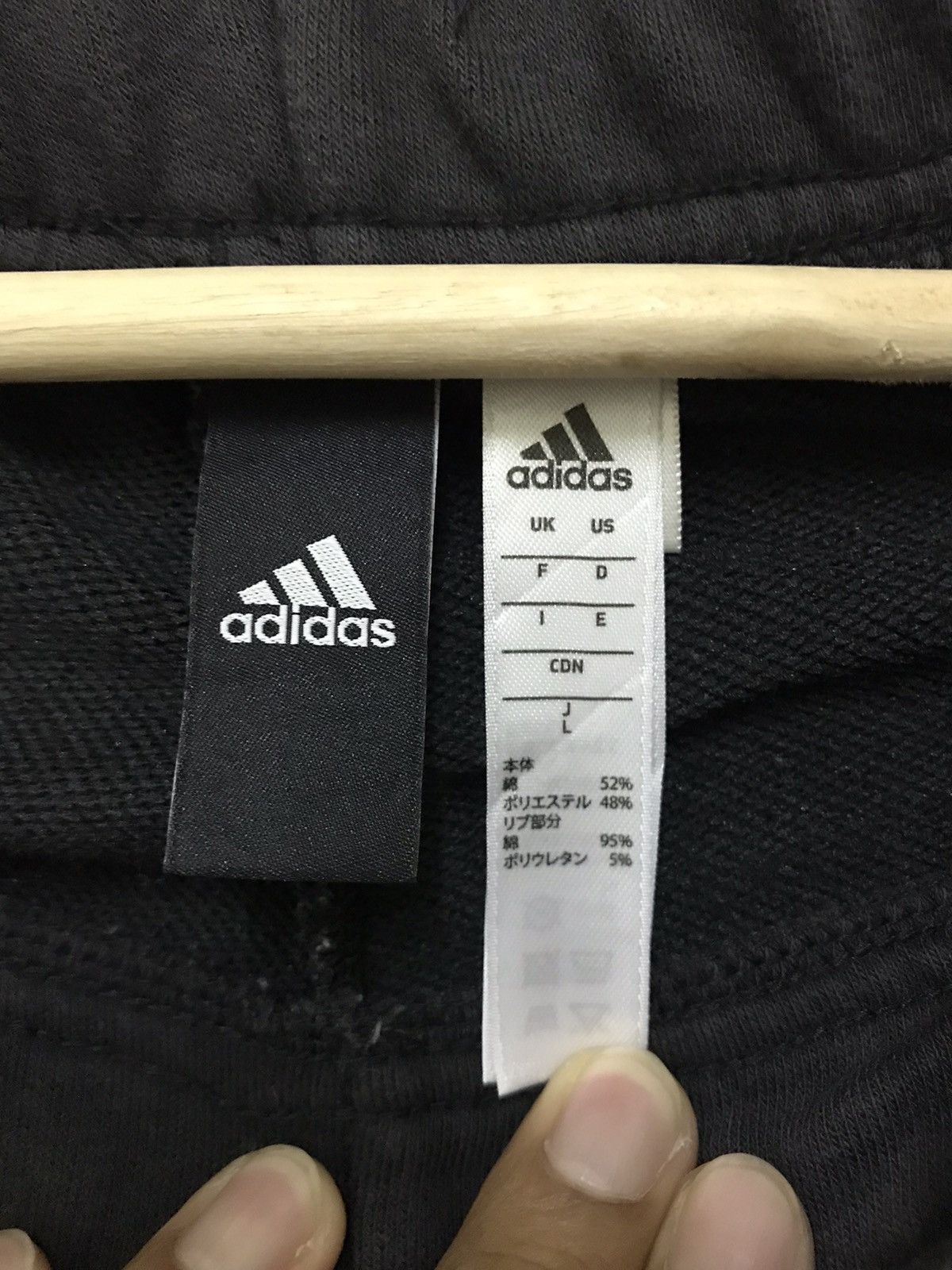 Adidas × Japanese Brand × Vintage Vintage ADIDAS Sweatpant Big Logo Nice Design Size US 26 / EU 42 - 8 Thumbnail