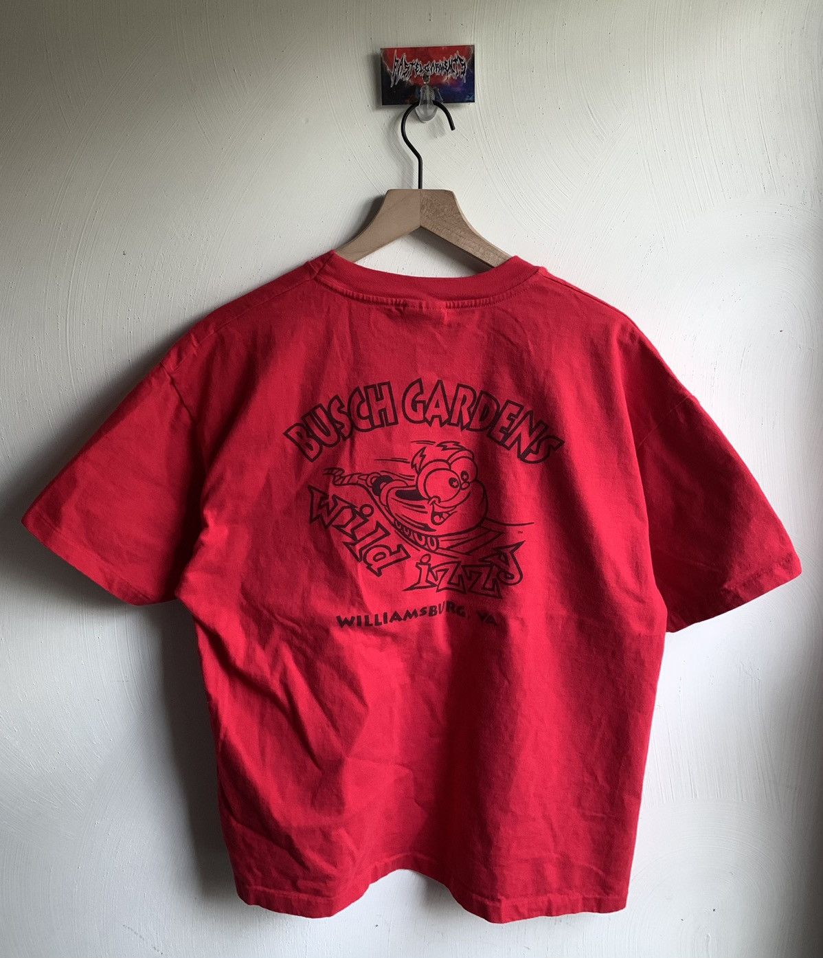 Vintage Vintage 1996 Busch Gardens Amusement Park Boxy Tee Size US XL / EU 56 / 4 - 3 Thumbnail