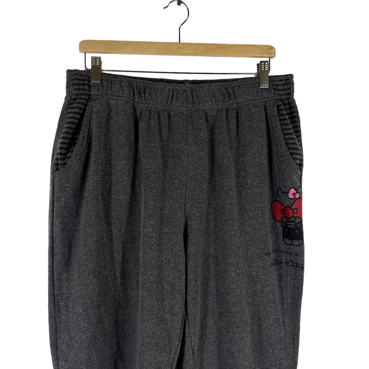 Cartoon Network VINTAGE HELLO KITTY JOGGER PANTS BIG LOGO FAMOUS CARTOON Size US 36 / EU 52 - 4 Thumbnail
