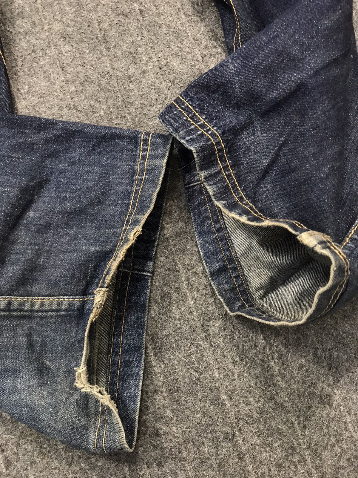 Japanese Brand Active Urban Wear Balance wear Double Knee Denim Jeans Size US 36 / EU 52 - 18 Thumbnail