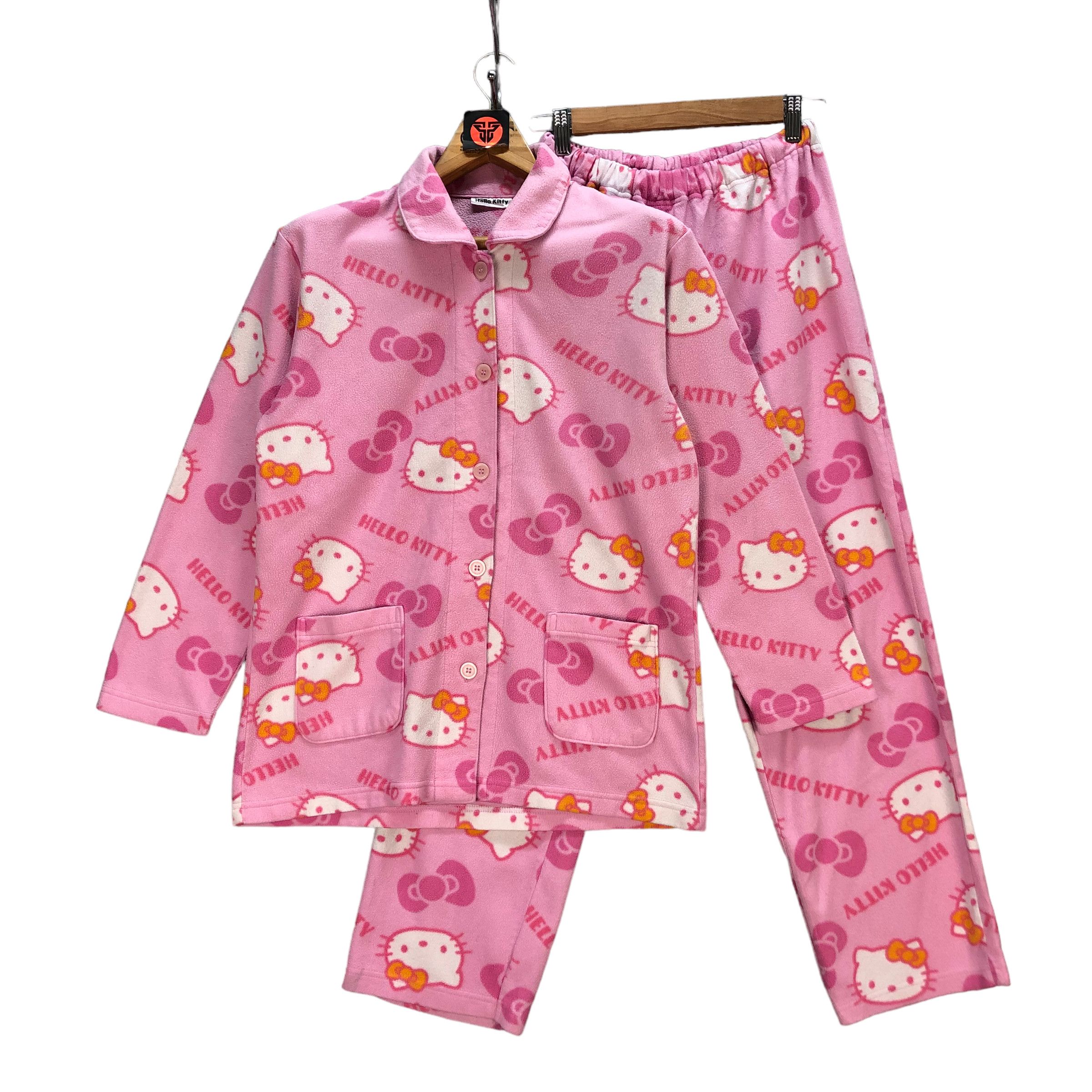 Anime HELLO KITTY FULLPRINT FLEECE SETS #7151-114 Size L / US 10 / IT 46 - 1 Thumbnail
