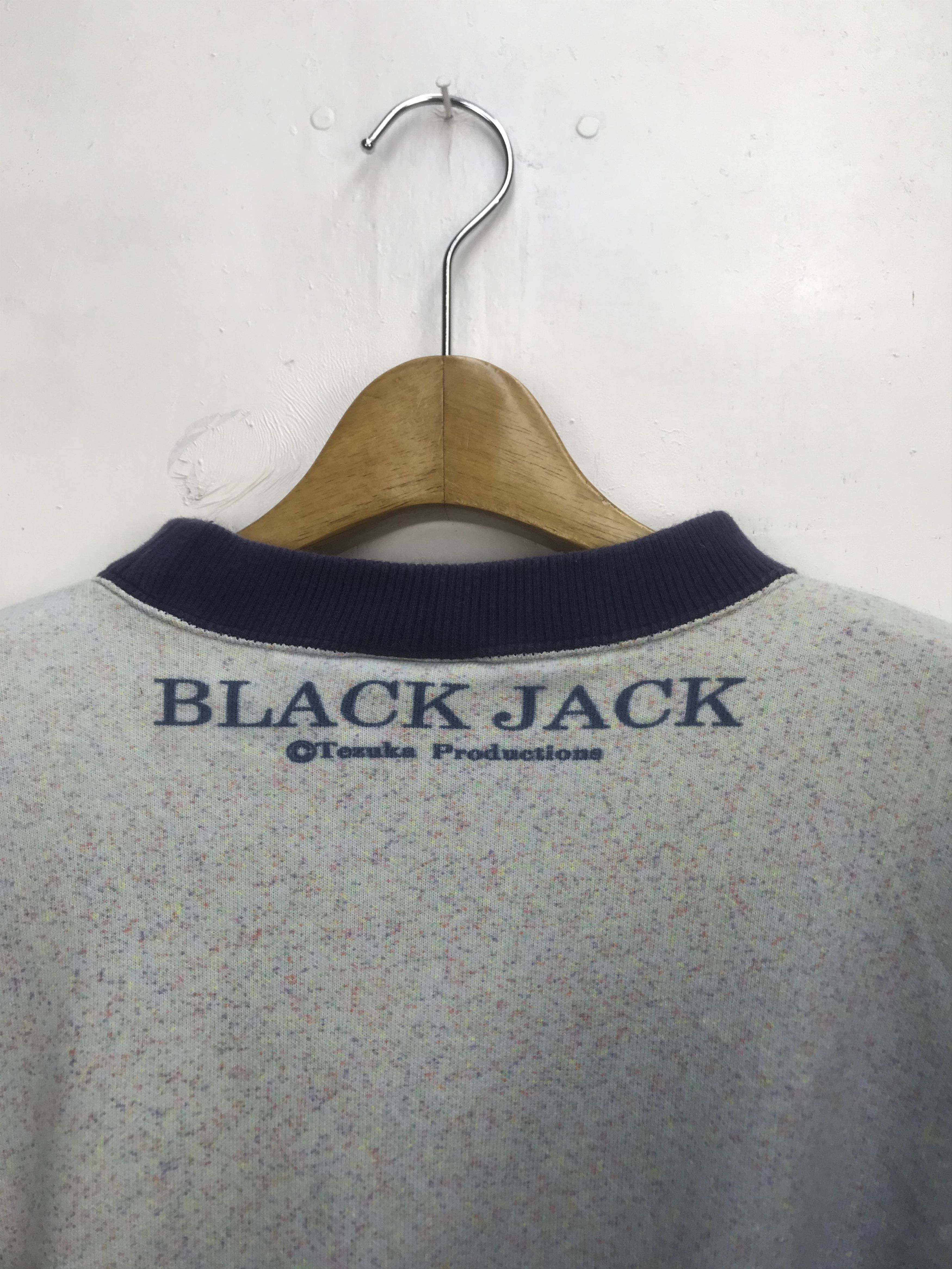 Anime VINTAGE BLACK JACK ANIME BY TEZUKA FULLPRINT SWEATSHIRT Size US L / EU 52-54 / 3 - 9 Thumbnail
