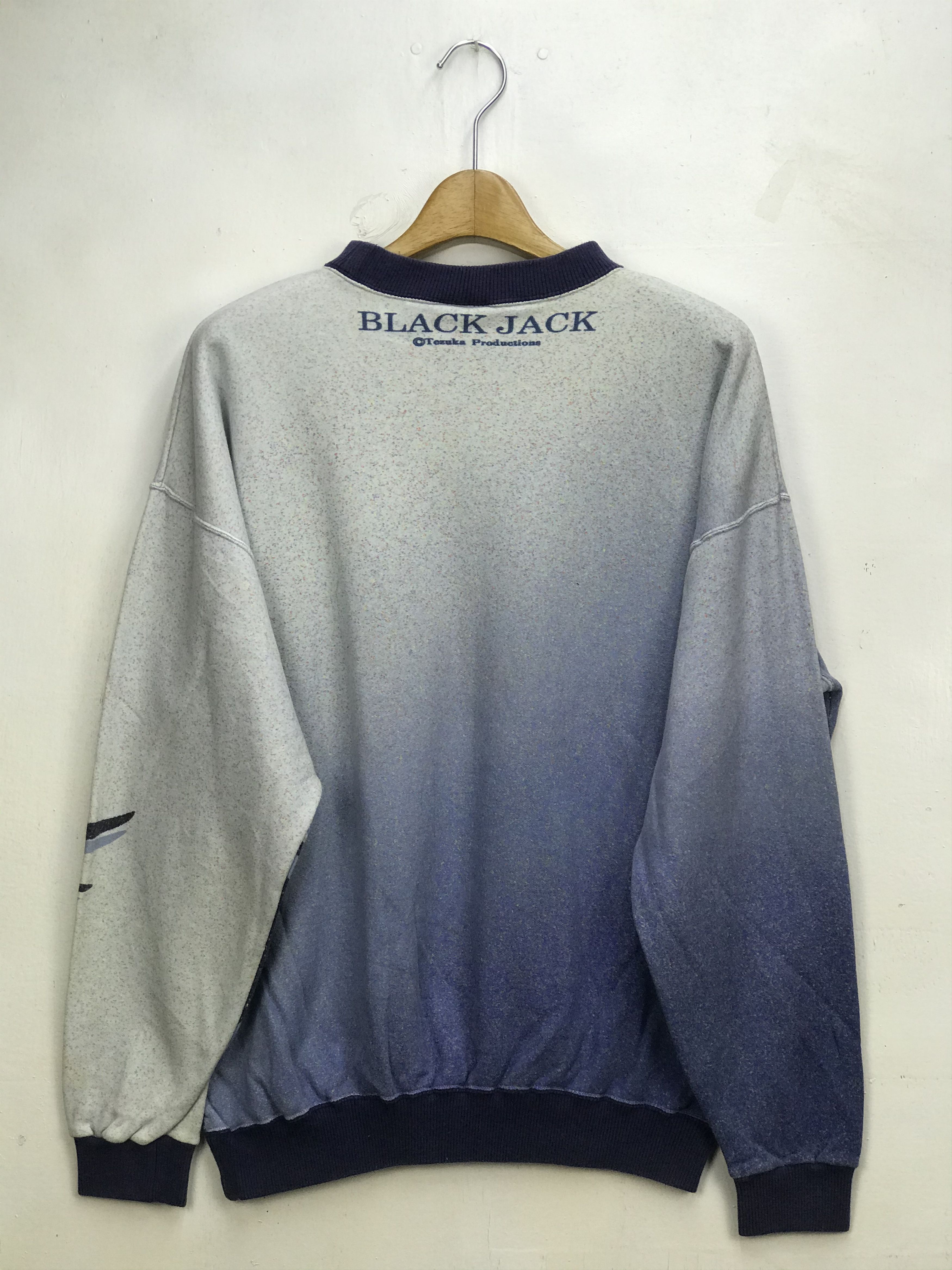 Anime VINTAGE BLACK JACK ANIME BY TEZUKA FULLPRINT SWEATSHIRT Size US L / EU 52-54 / 3 - 6 Thumbnail