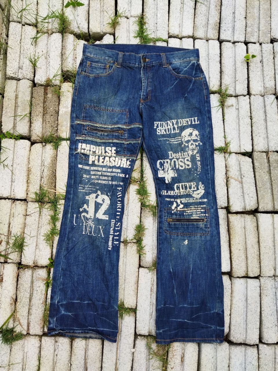 Japanese Brand Skulls Painted Jeans