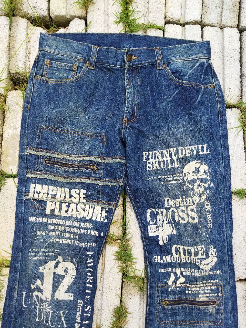 If Six Was Nine Japanese Brand Skulls Painted Jeans Size US 35 - 4 Thumbnail