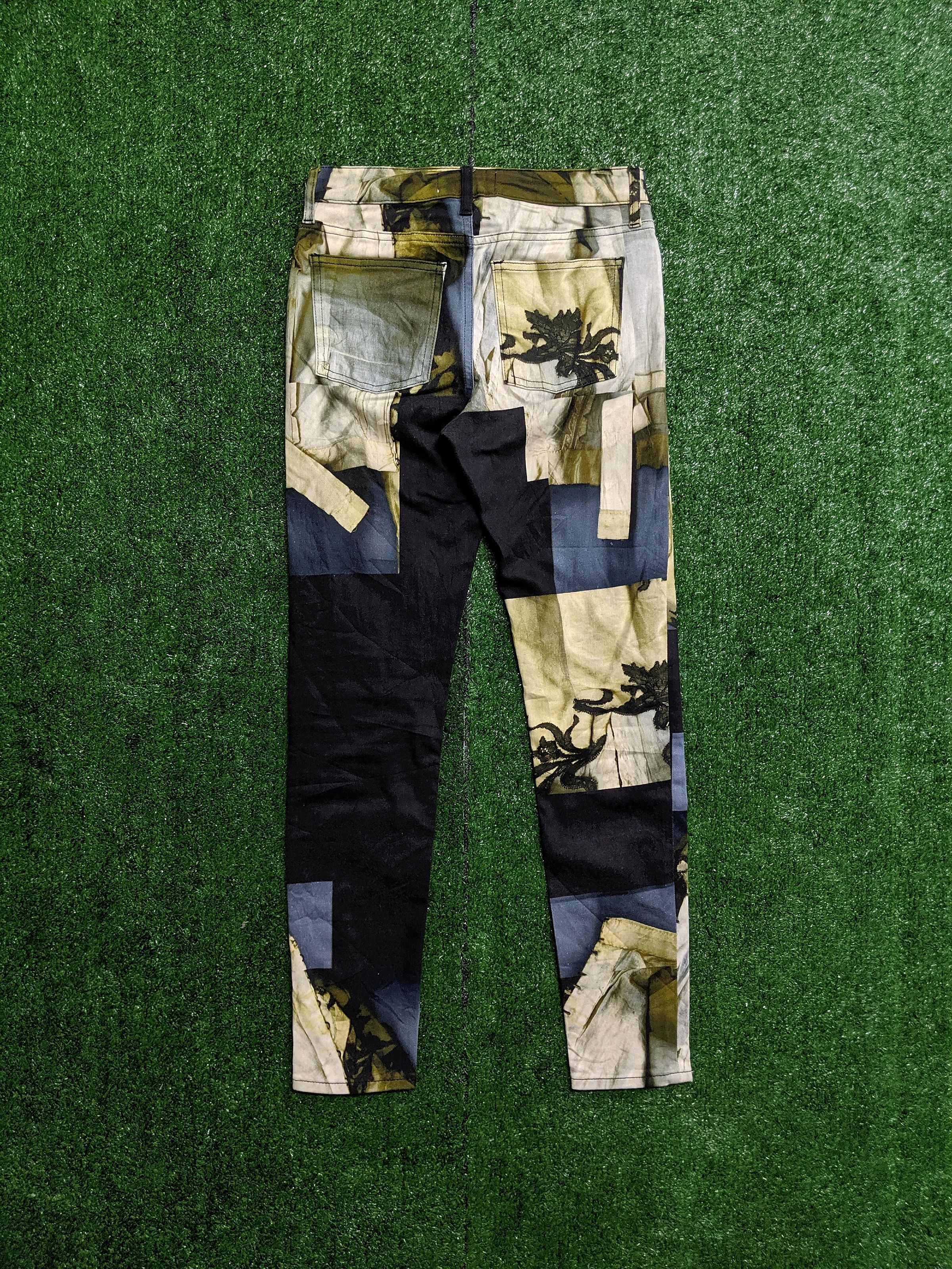 Acne Studios Acne Studios Skinny Stretch Printed Pants Size US 26 / EU 42 - 2 Thumbnail
