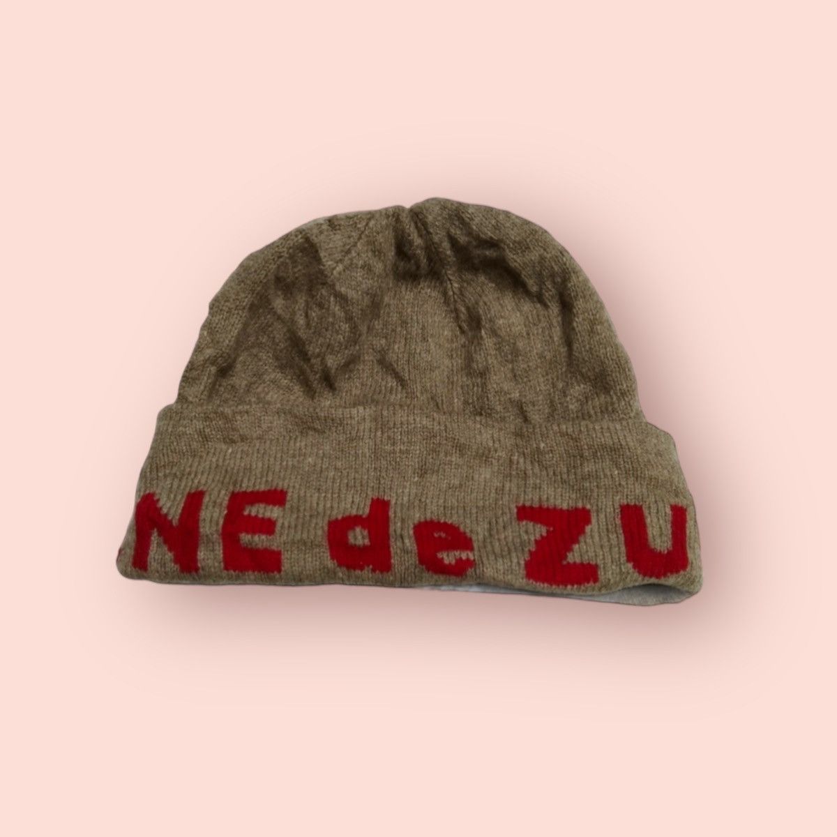 CABANE de ZUCCa × Issey Miyake CABANE DE ZUCCA BEANIE SPELLOUT Size ONE SIZE - 10 Thumbnail