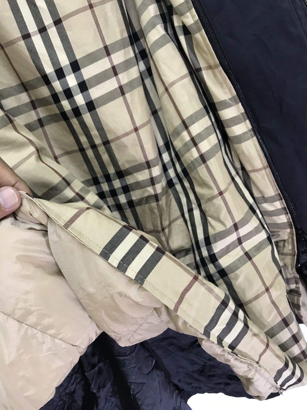 Burberry Burberry London Trench Coat Charcoal Nova Check Puffer 47🟩 Size US L / EU 52-54 / 3 - 8 Thumbnail