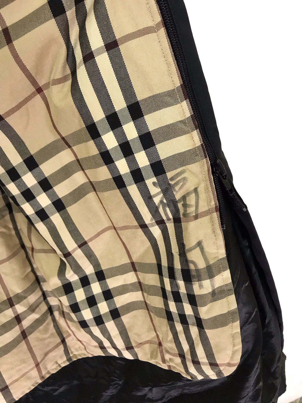 Burberry Burberry London Trench Coat Charcoal Nova Check Puffer 47🟩 Size US L / EU 52-54 / 3 - 9 Thumbnail