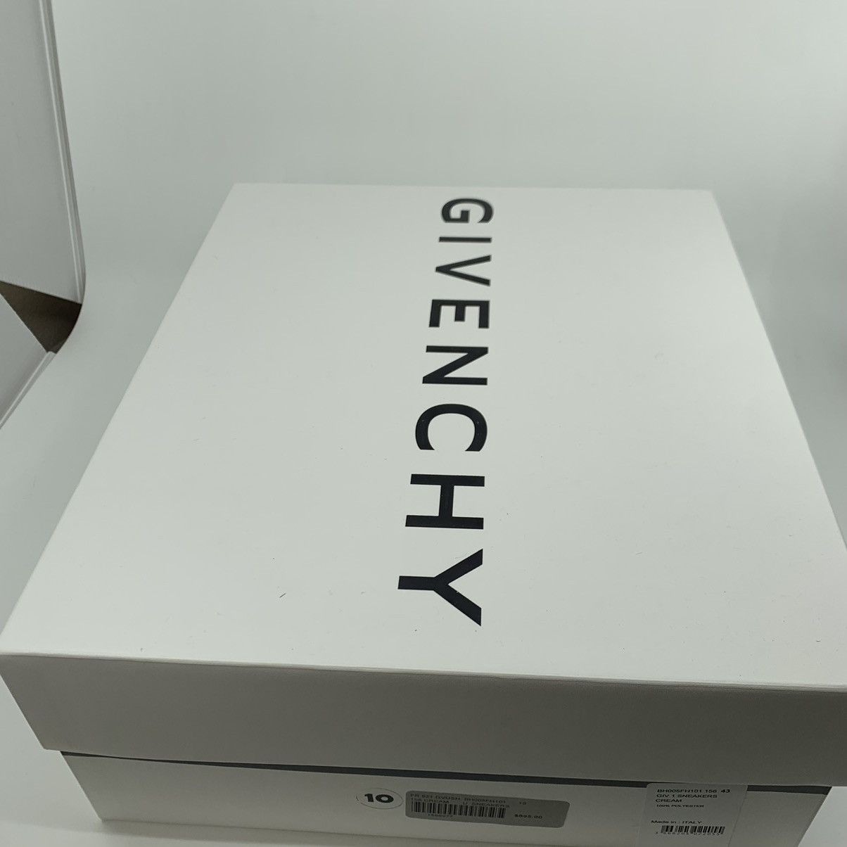 Givenchy Givenchy Men's Light Runner Suede Sneaker Cream Size US 10 / EU 43 - 6 Thumbnail