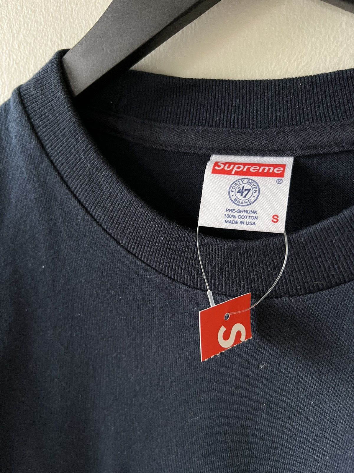 New York Yankees × Supreme Supreme New York Yankees Box Logo Tee Size US S / EU 44-46 / 1 - 3 Thumbnail