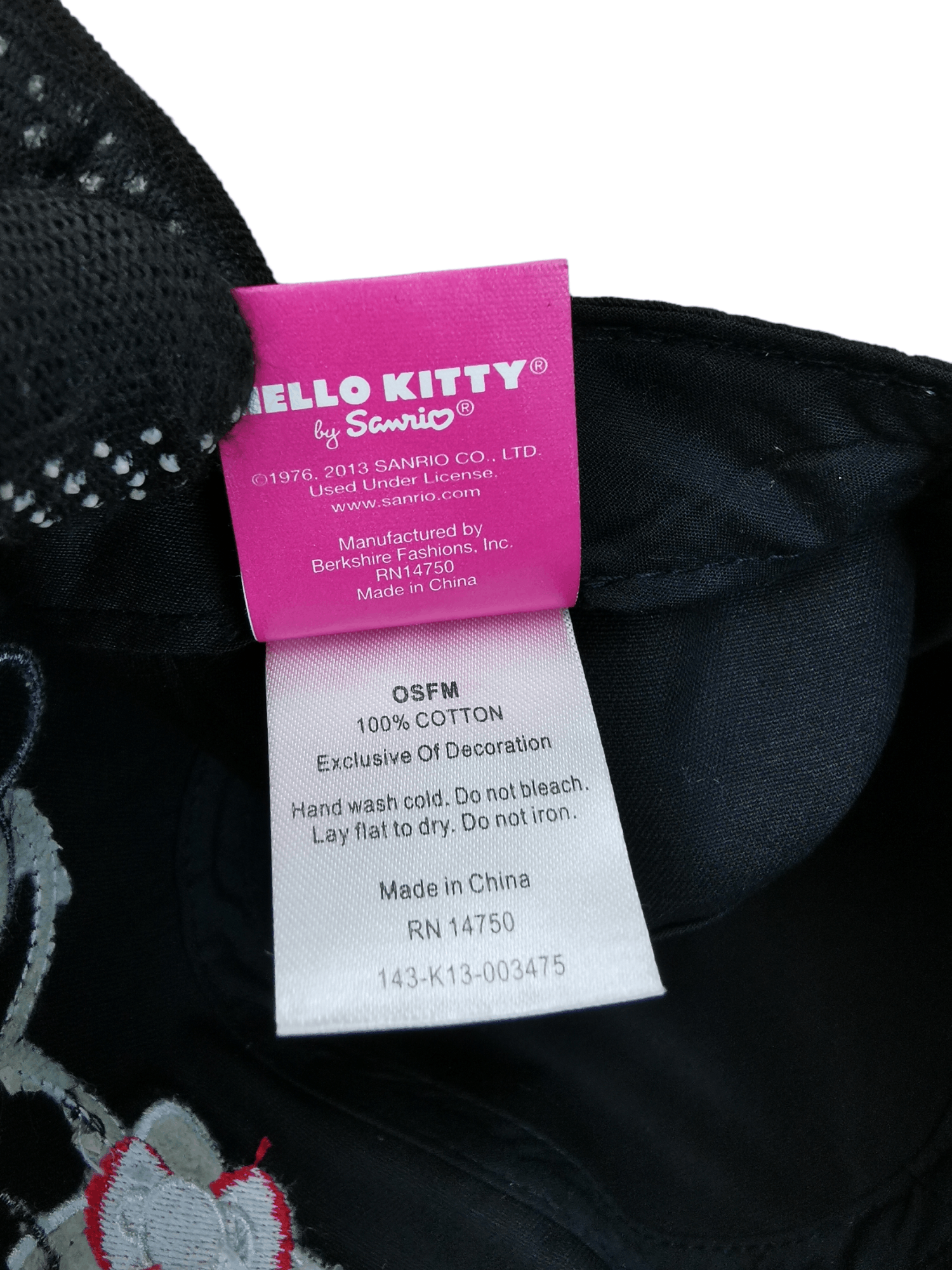 Anime 🔥4 MONTHS SALE🔥 JAPANESE ANIME HELLO KITTY BY SAMRIO JAPAN Size ONE SIZE - 7 Thumbnail