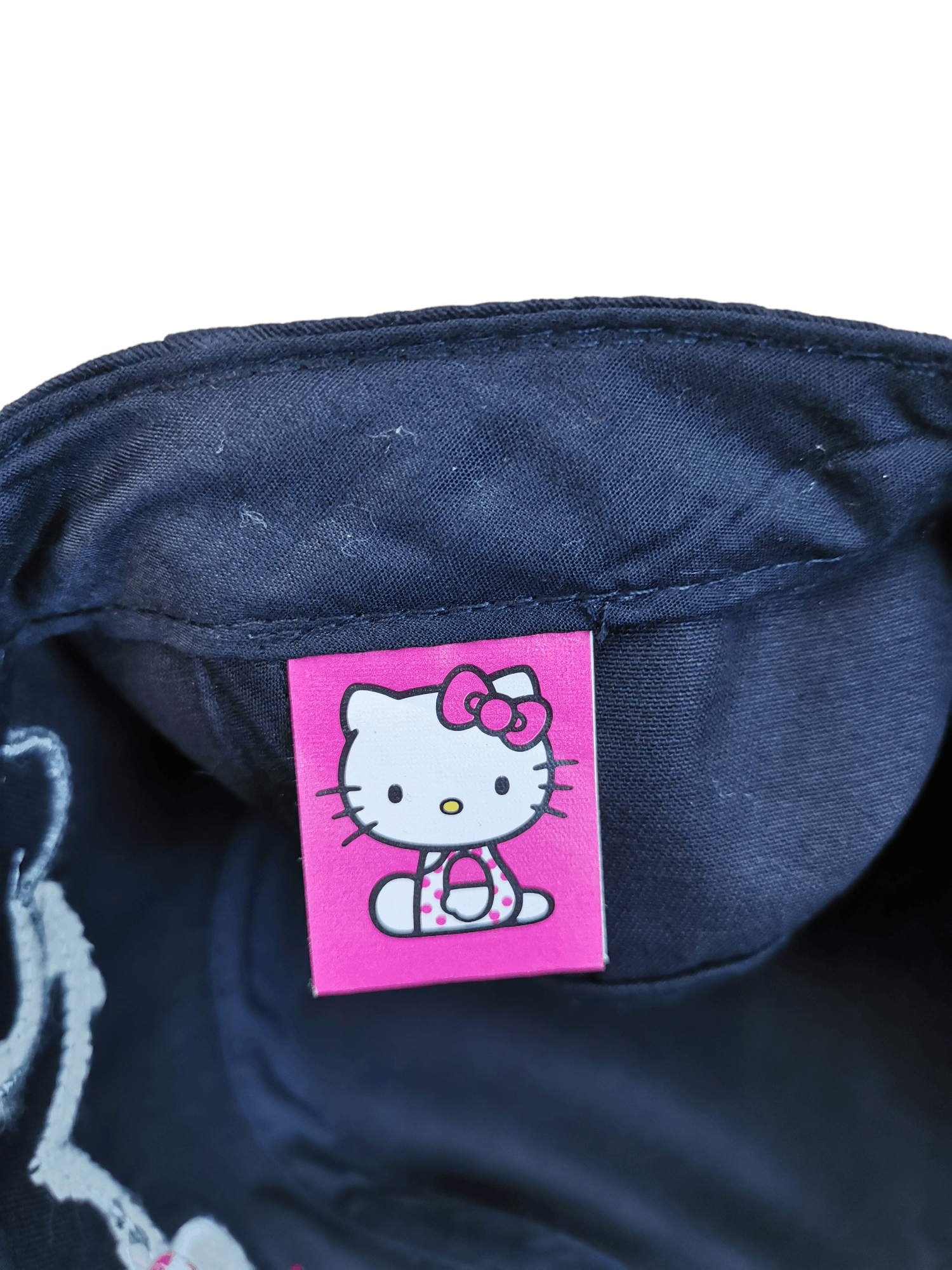 Anime 🔥4 MONTHS SALE🔥 JAPANESE ANIME HELLO KITTY BY SAMRIO JAPAN Size ONE SIZE - 6 Thumbnail