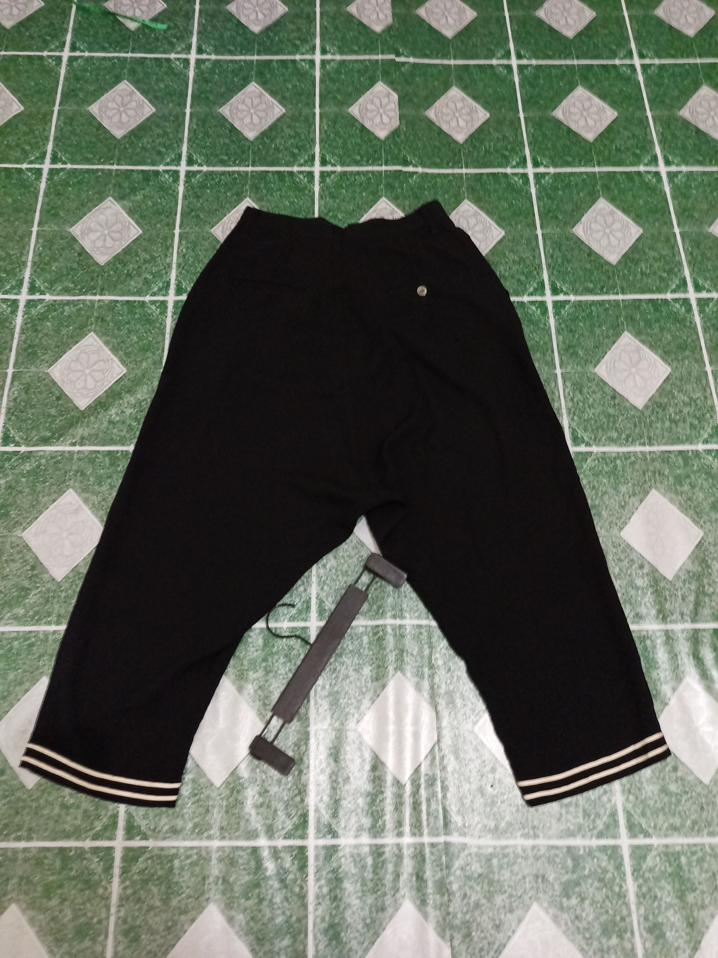 Comme des Garcons Junya Watanabe AD2010 Comme des Garcons Baggy Relaxed Pants Size US 28 / EU 44 - 9 Thumbnail