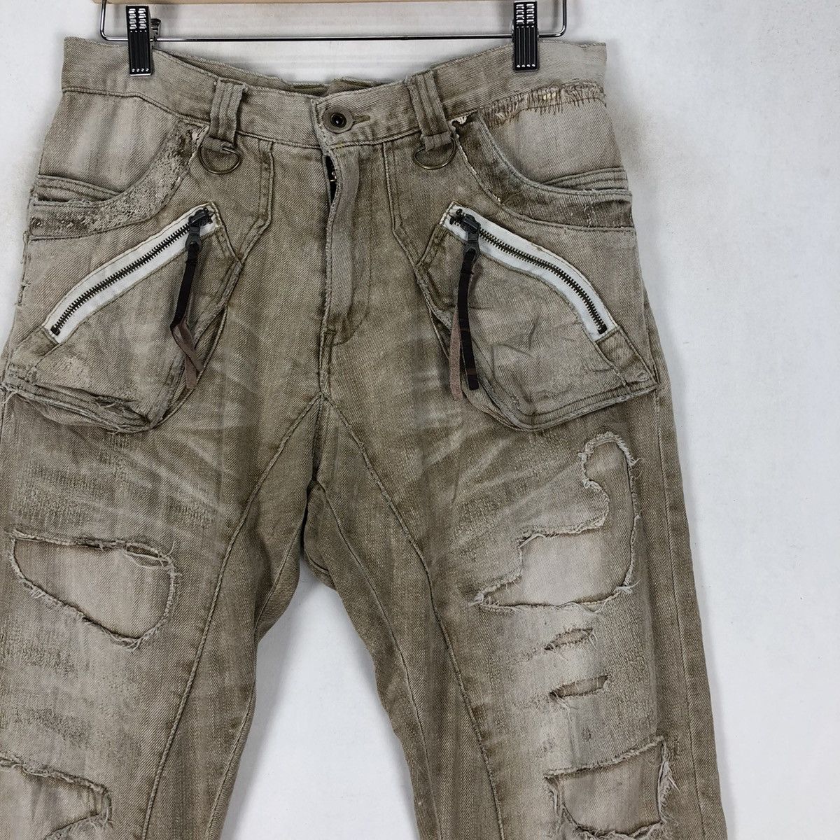 Japanese Brand PPFM TAN DISTRESSED DENIM MULTI POCKET Size US 32 / EU 48 - 9 Thumbnail