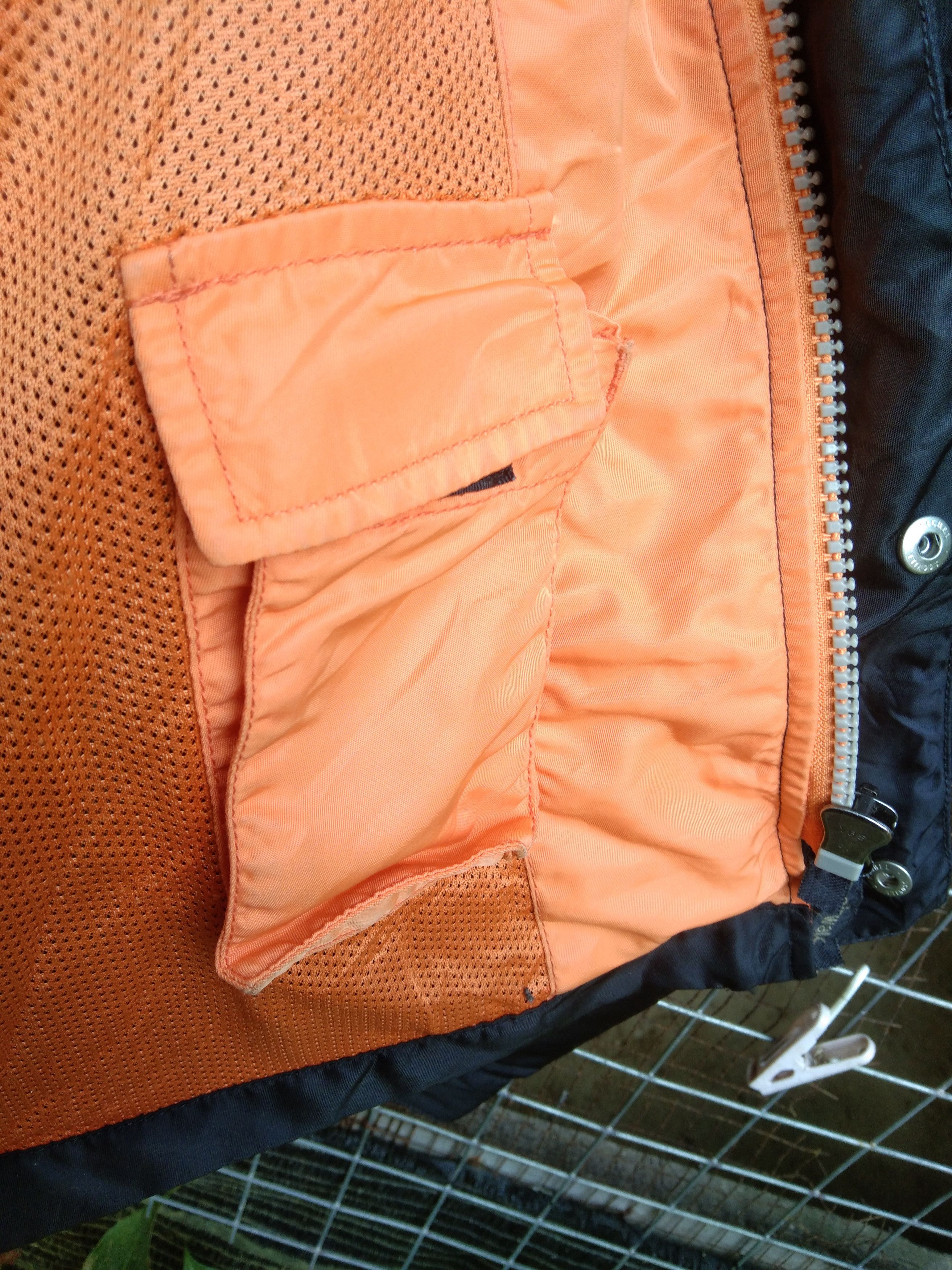 Airwalk × Japanese Brand AIRWALK MEN'S LIGHT JACKET WATERPROOF Size US M / EU 48-50 / 2 - 11 Thumbnail