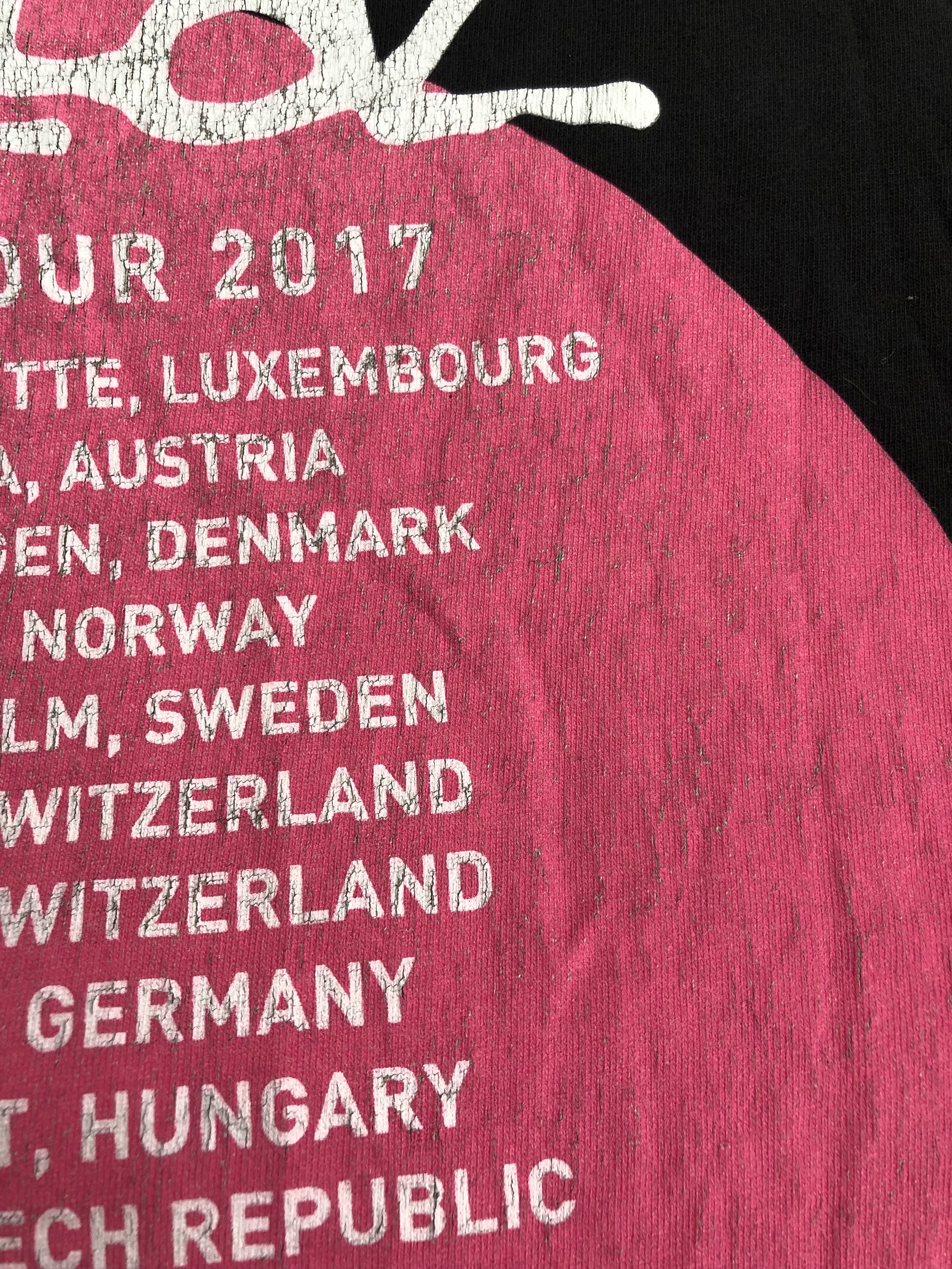 Band Tees Vintage 2017 Gorillaz (Daft Punk Arctic Monkeys De La Soul) Size US M / EU 48-50 / 2 - 8 Thumbnail