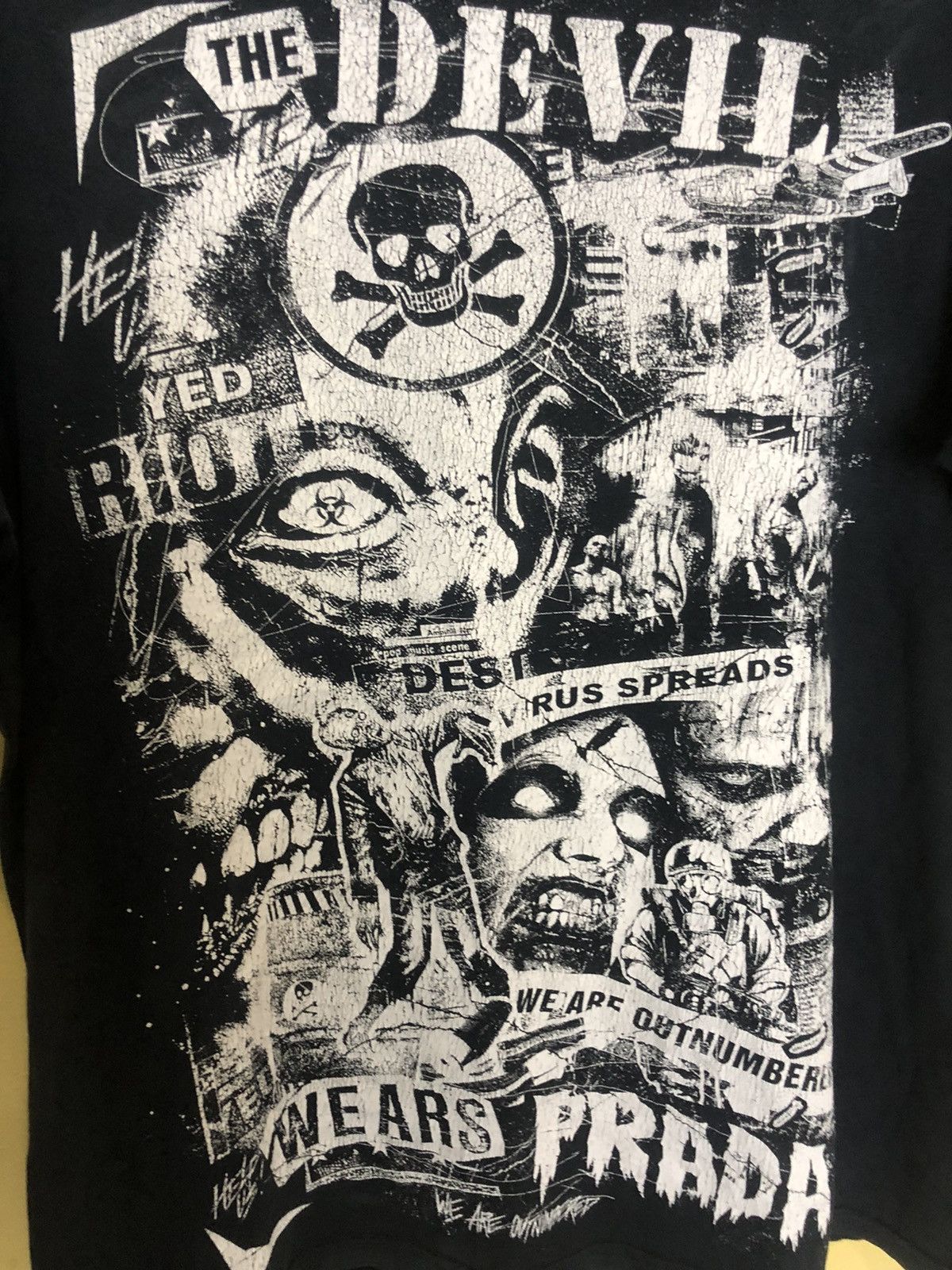 Band Tees × Seditionaries Vintage The Devil Riot wears prada skull big print size L Size US L / EU 52-54 / 3 - 3 Thumbnail