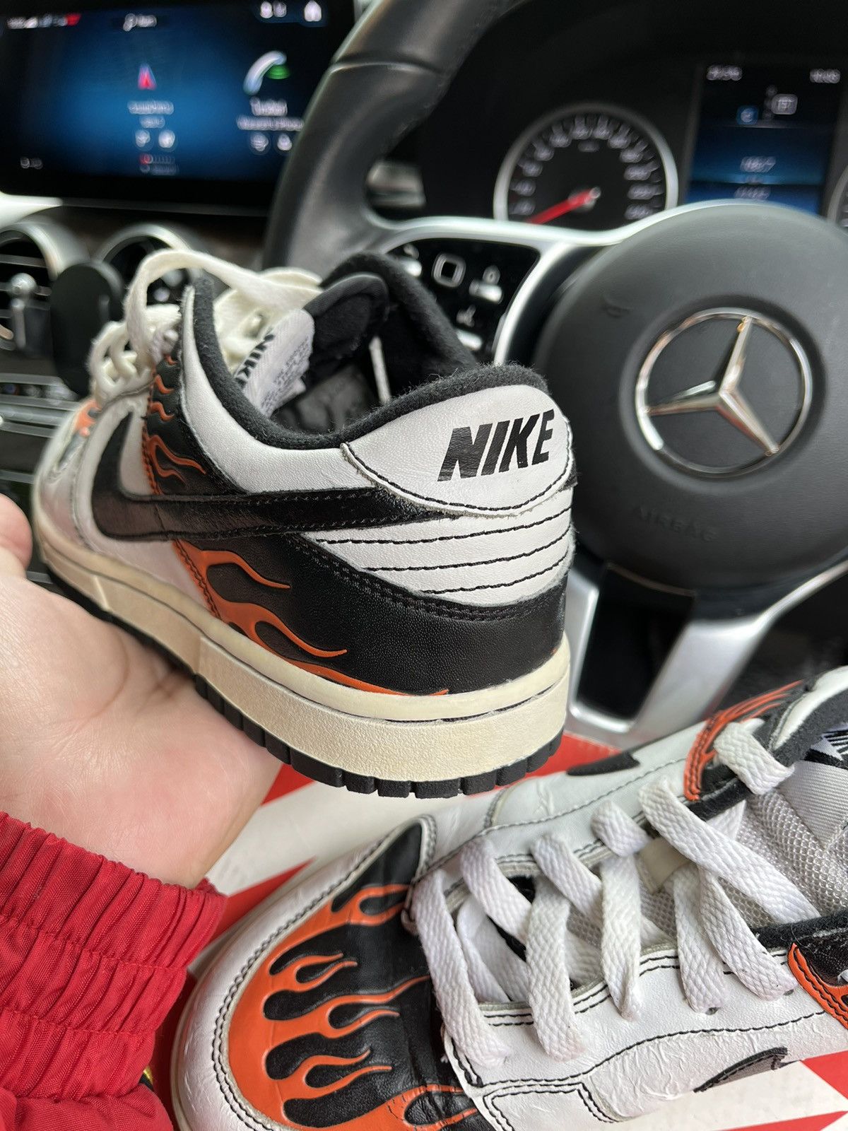 Nike × Vintage Grail Vintage Nike Dunk Low Fire 2004 Sneaker Size US 6 / IT 36 - 3 Thumbnail