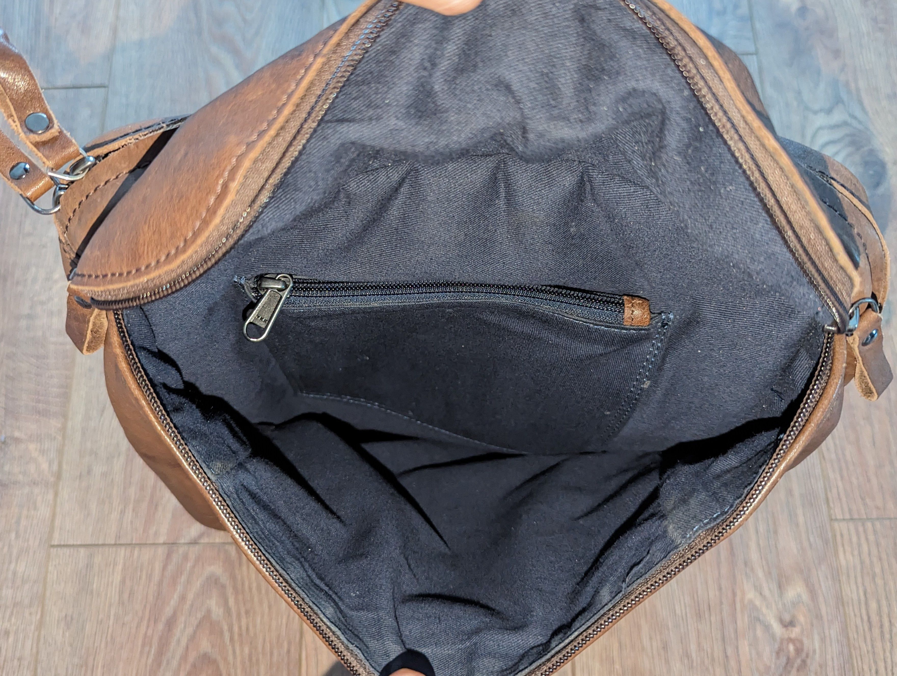 Leather × Other Harold's Men's Leather Rucksack Shoulder Bag Backpack Luxury Size ONE SIZE - 21 Thumbnail