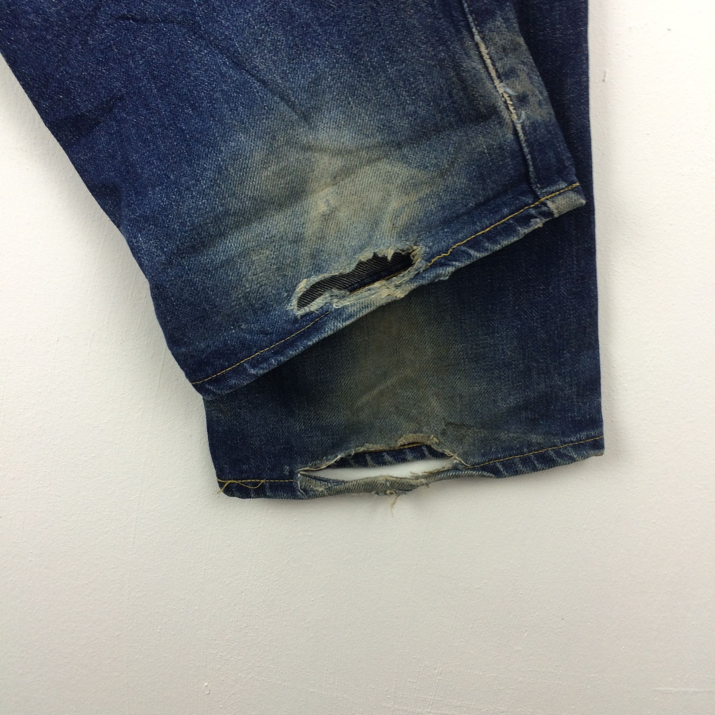 Levi's Vintage Clothing X41 VTG Levis 503B RARE Japan Selvedge Red Line JEANS Size US 30 / EU 46 - 8 Thumbnail