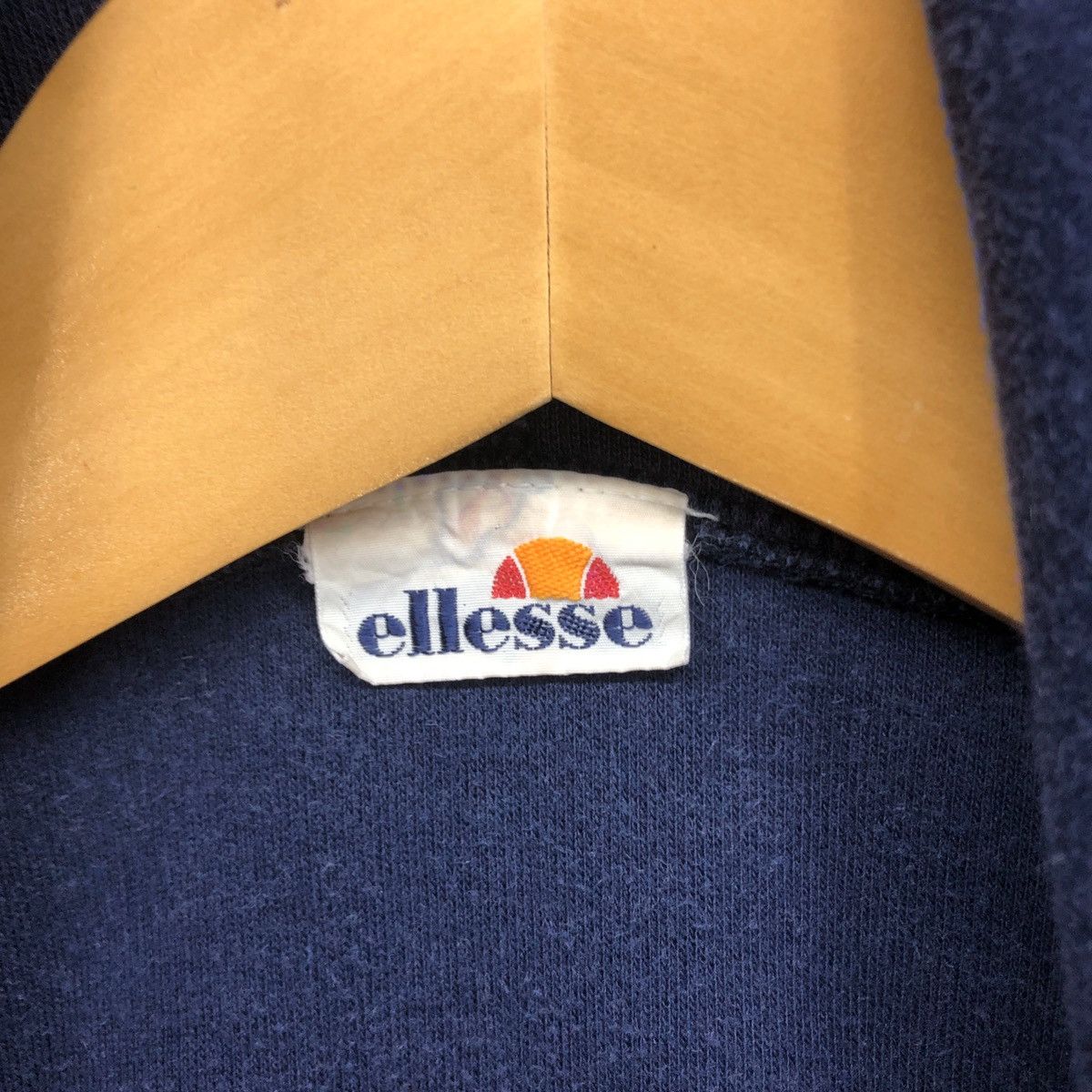 Ellesse Vintage ELLESSE Hoodie Pullover Colour Block #1222-43 Size US M / EU 48-50 / 2 - 3 Thumbnail