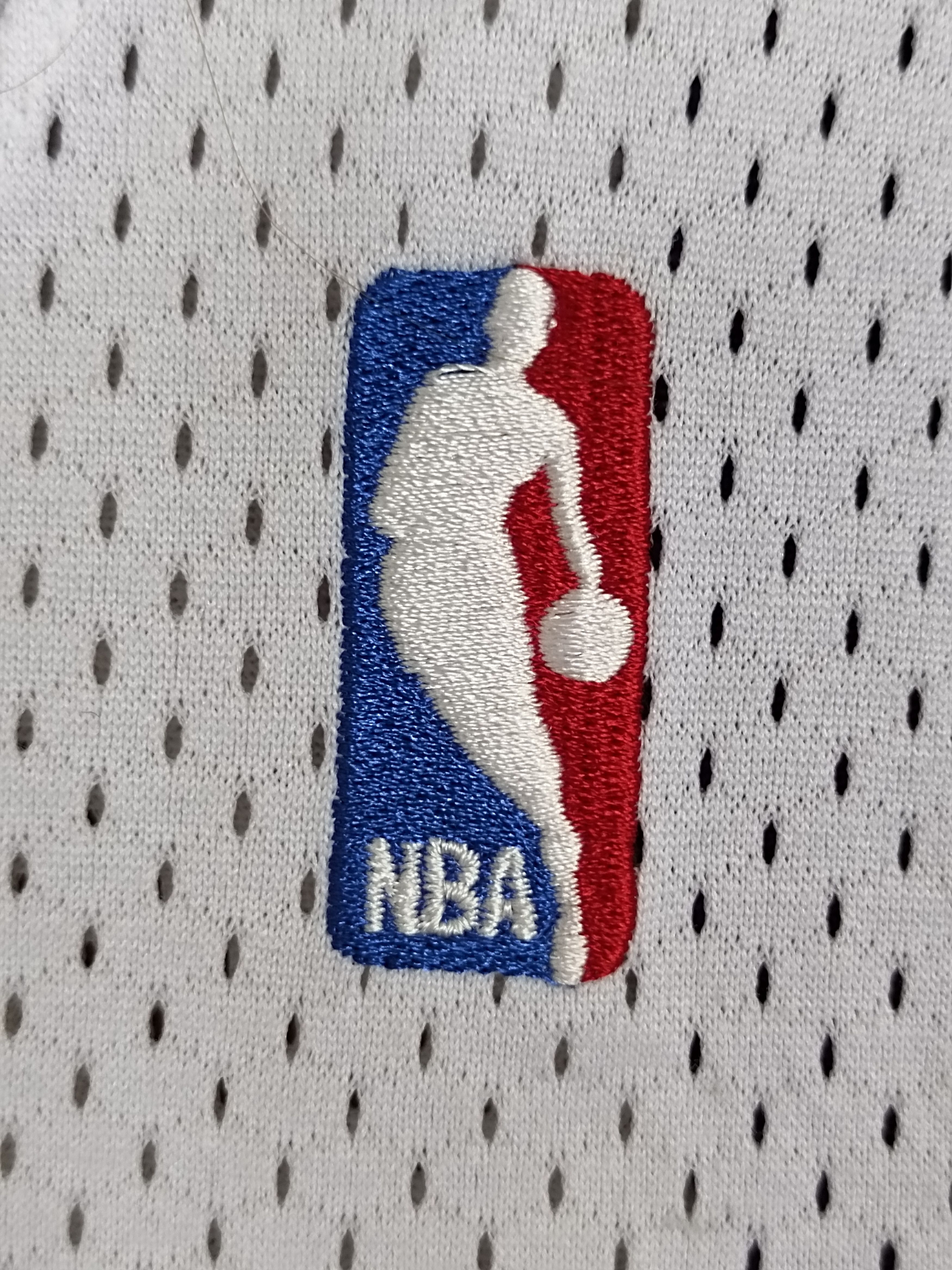 NBA Vintage 90s Sacramento Kings Chris Webber #4 Nike NBA Size US M / EU 48-50 / 2 - 4 Thumbnail
