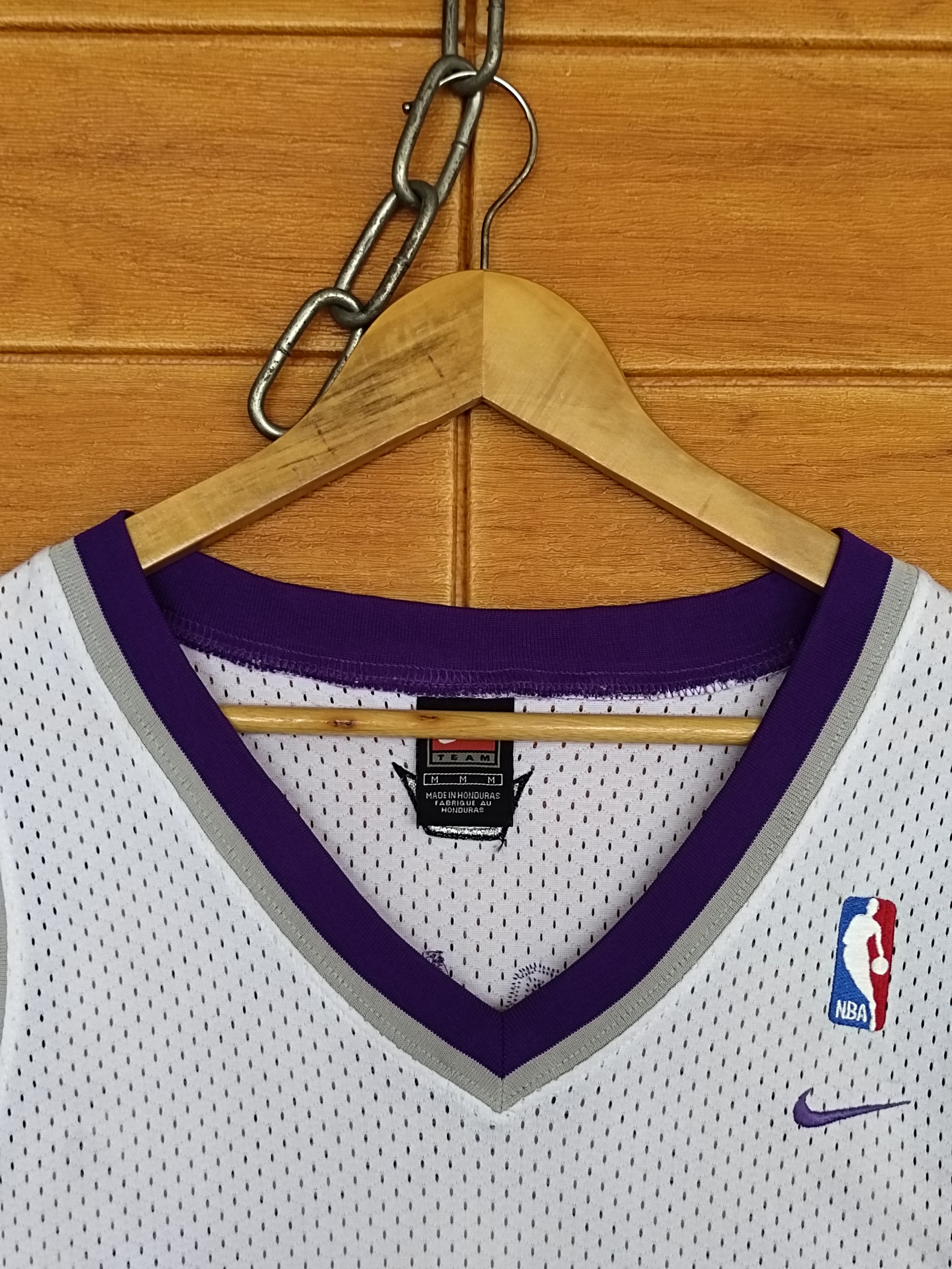 NBA Vintage 90s Sacramento Kings Chris Webber #4 Nike NBA Size US M / EU 48-50 / 2 - 6 Thumbnail