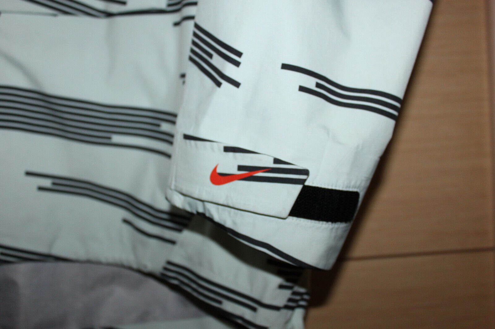 Errolson Hugh Nike Errolson Hugh X NikeLab ACG Alpine Jacket XL gore-tex Size US XL / EU 56 / 4 - 5 Thumbnail
