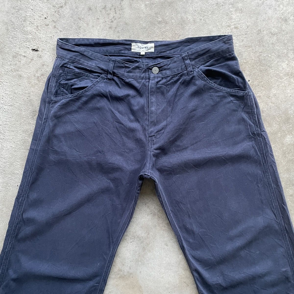 Japanese Brand Vintage Tommy Spell Logo Faded Trousers Casual Pants W35x30 Size US 35 - 3 Thumbnail