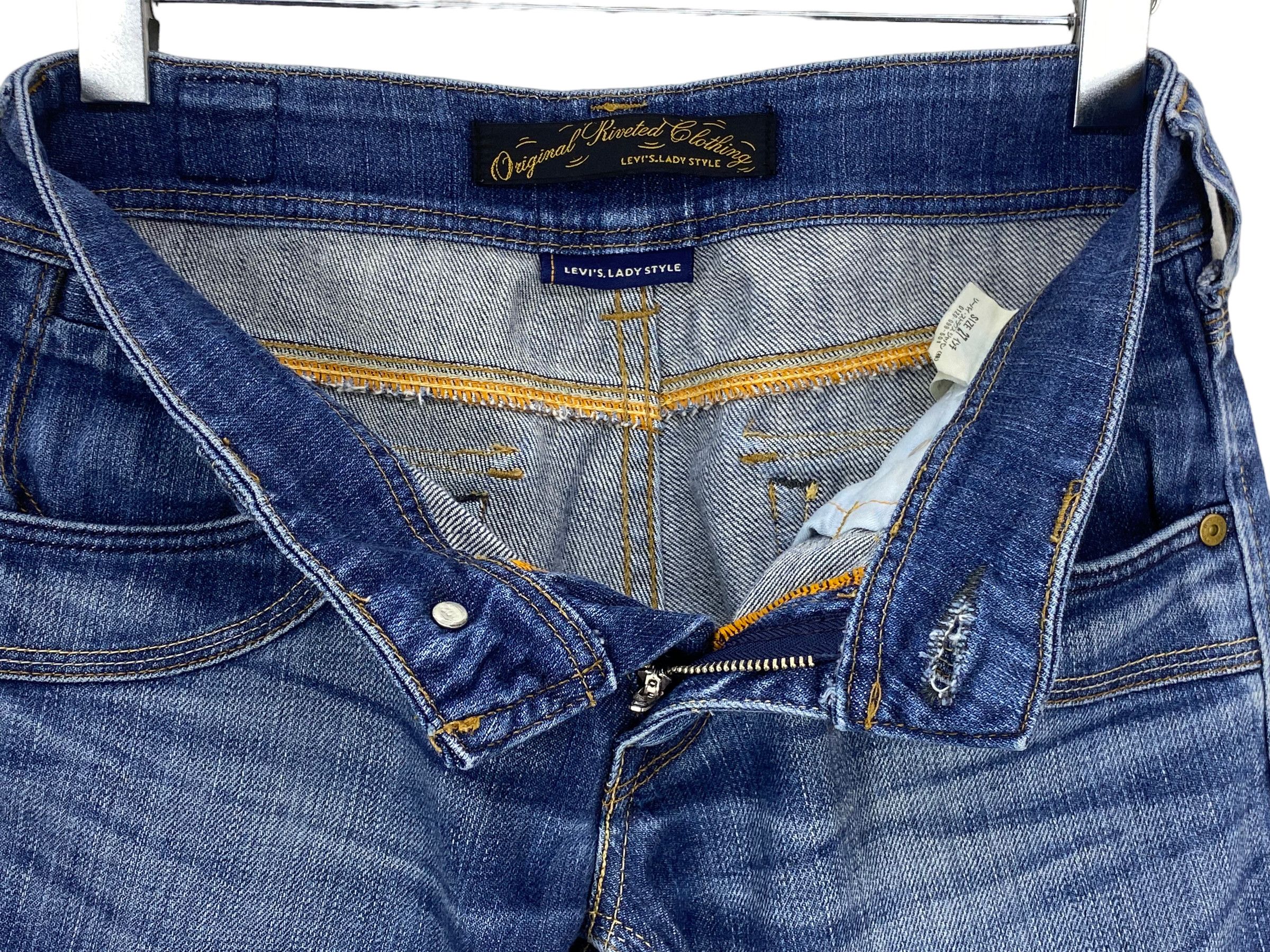 Levi's Levis Lady Jeans Vintage Y2k Bootcut Jeans Size 28" / US 6 / IT 42 - 12 Thumbnail
