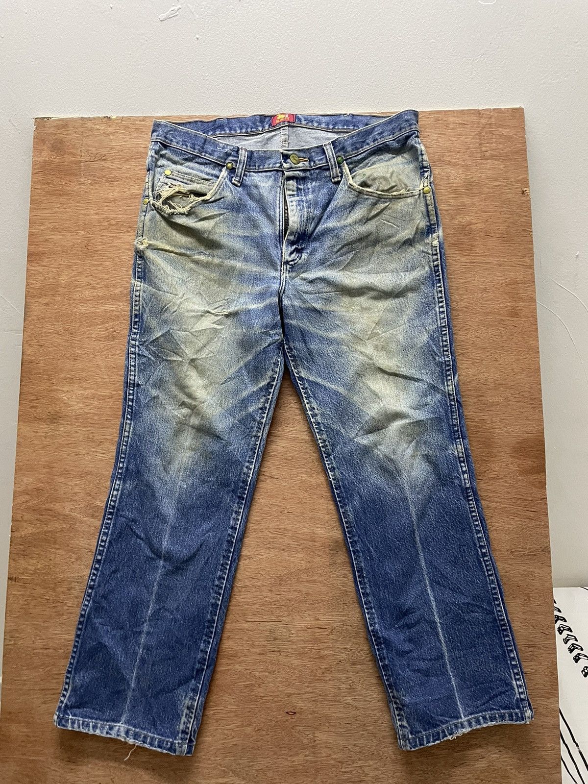 WRANGLER VINTAGE WELL WORN DENIM