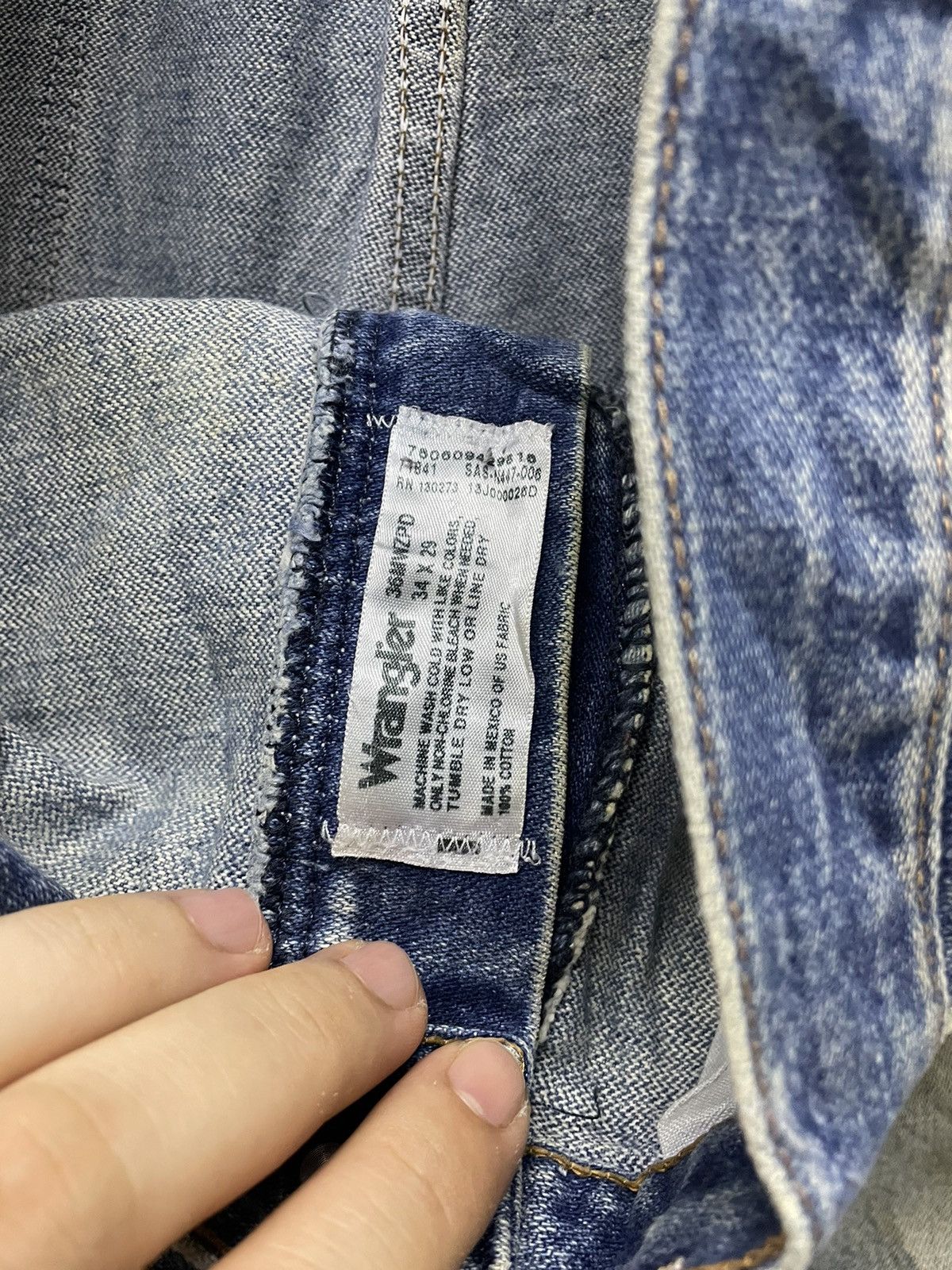 Vintage WRANGLER VINTAGE WELL WORN DENIM Size US 36 / EU 52 - 6 Thumbnail