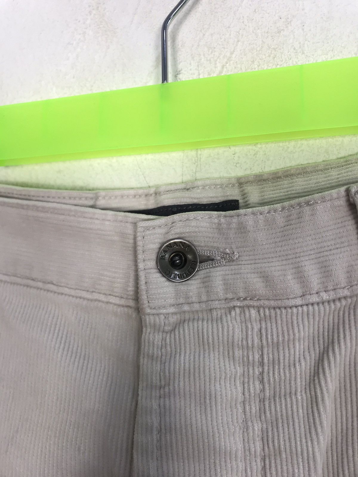 Banana Republic Banana Republic Corduroy Jeans Denim Pants Buttonfly Design Size US 33 - 5 Thumbnail