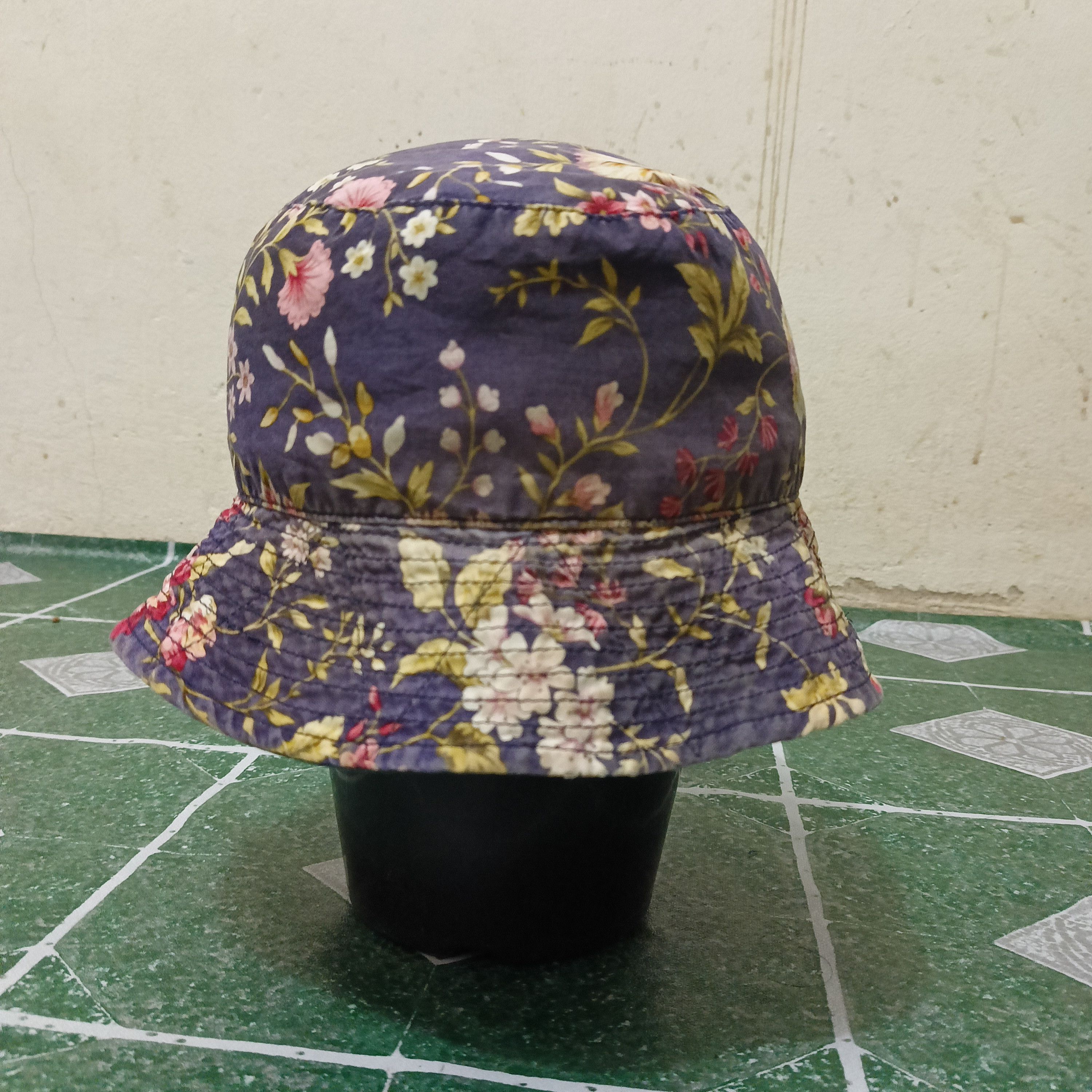 Engineered Garments Sun Faded Engineered Garments Flower Design Rare Bucket Hat Size ONE SIZE - 6 Thumbnail
