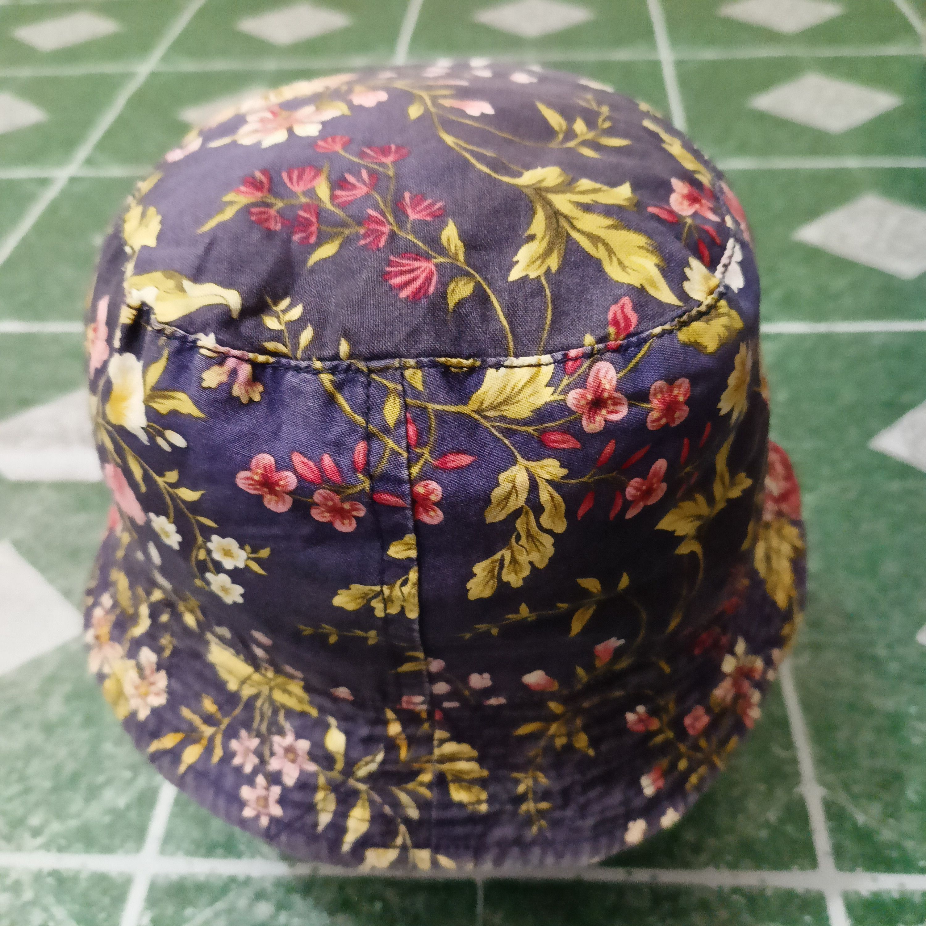 Engineered Garments Sun Faded Engineered Garments Flower Design Rare Bucket Hat Size ONE SIZE - 5 Thumbnail
