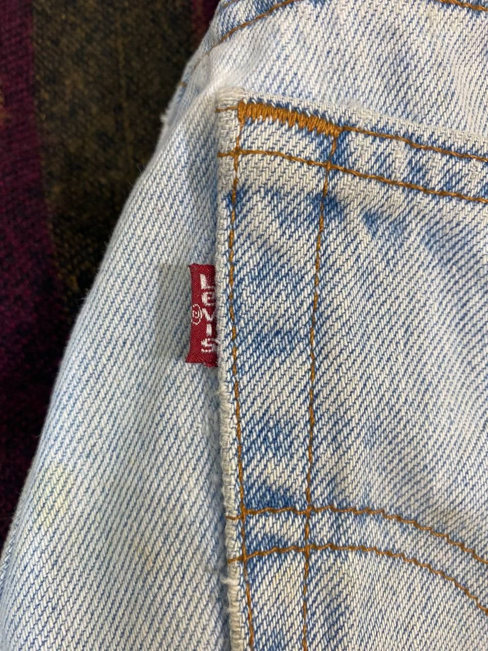 Levi's vintage levis 550 relaxed fit distressed denim made in usa Size US 28 / EU 44 - 14 Thumbnail