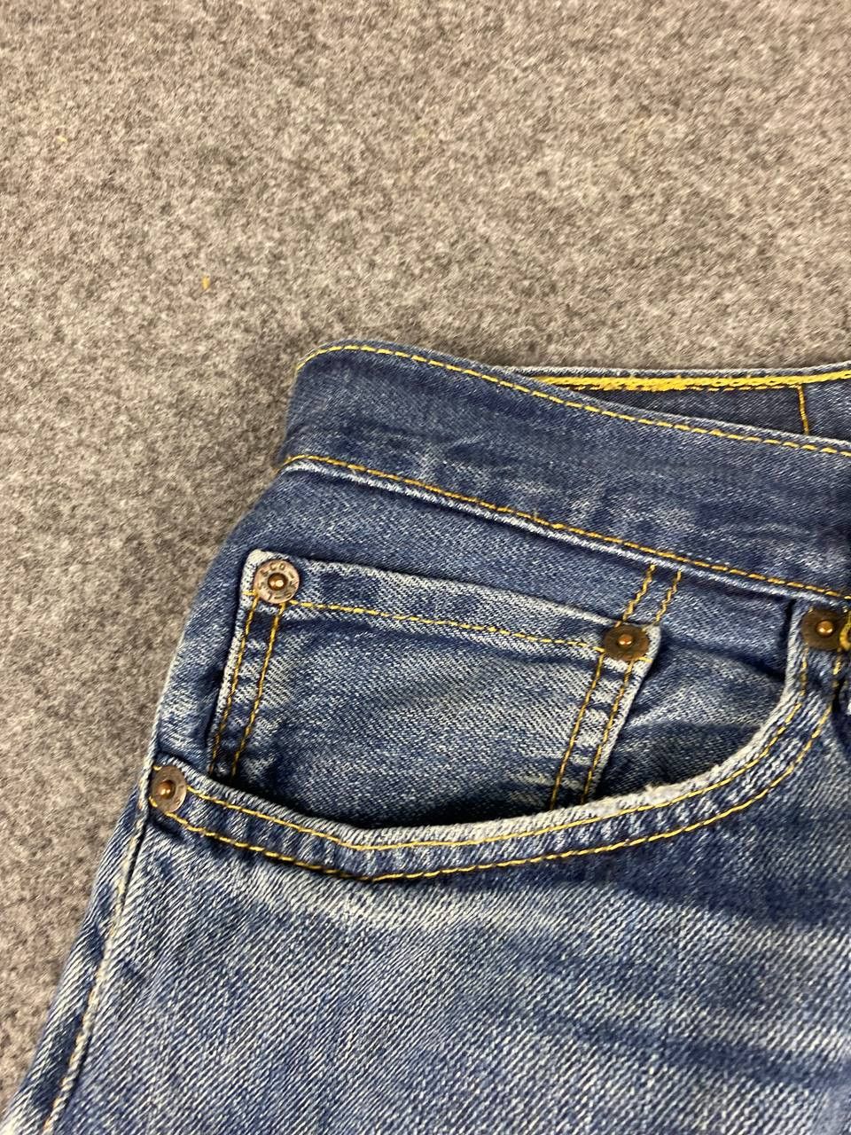 Levi's levis 514 straight cut distressed denim Size US 39 - 12 Thumbnail