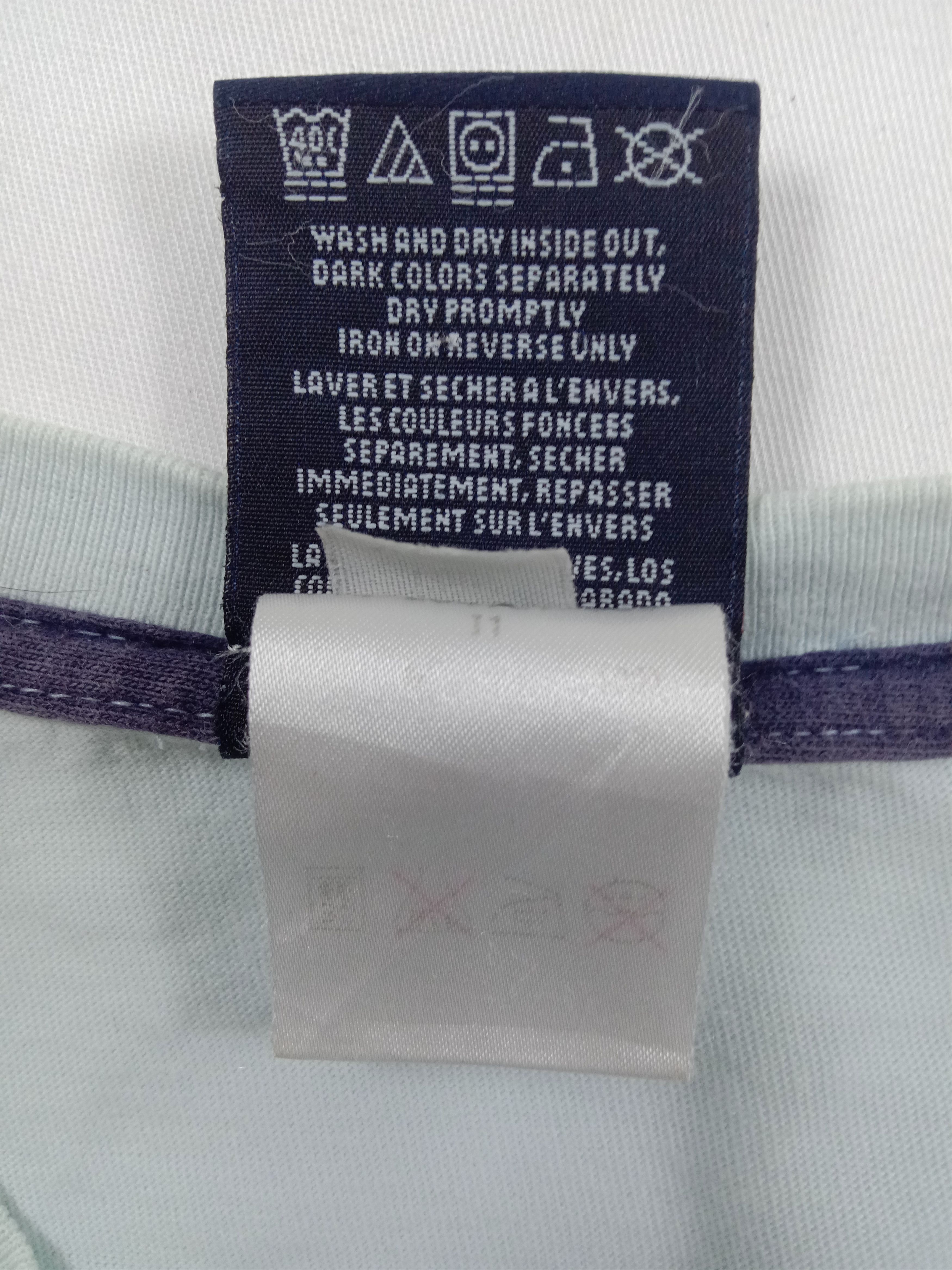 Tommy Hilfiger Vintage Tommy Hilfiger T Shirt Size US M / EU 48-50 / 2 - 7 Thumbnail