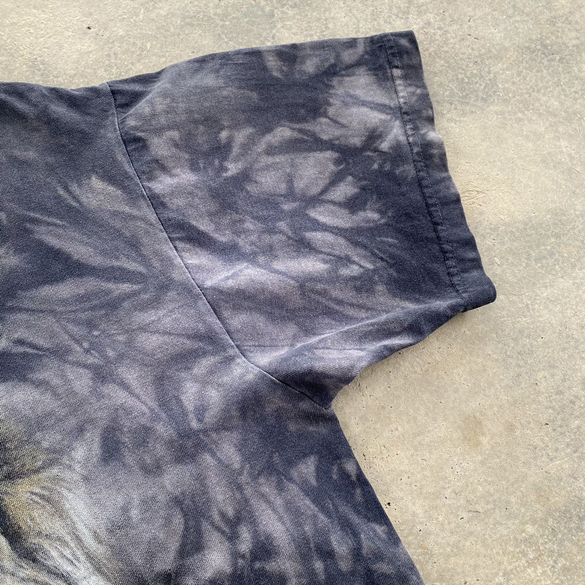 The Mountain Vintage Rare The Mountain Tie Dye Tshirt Size US XL / EU 56 / 4 - 9 Thumbnail