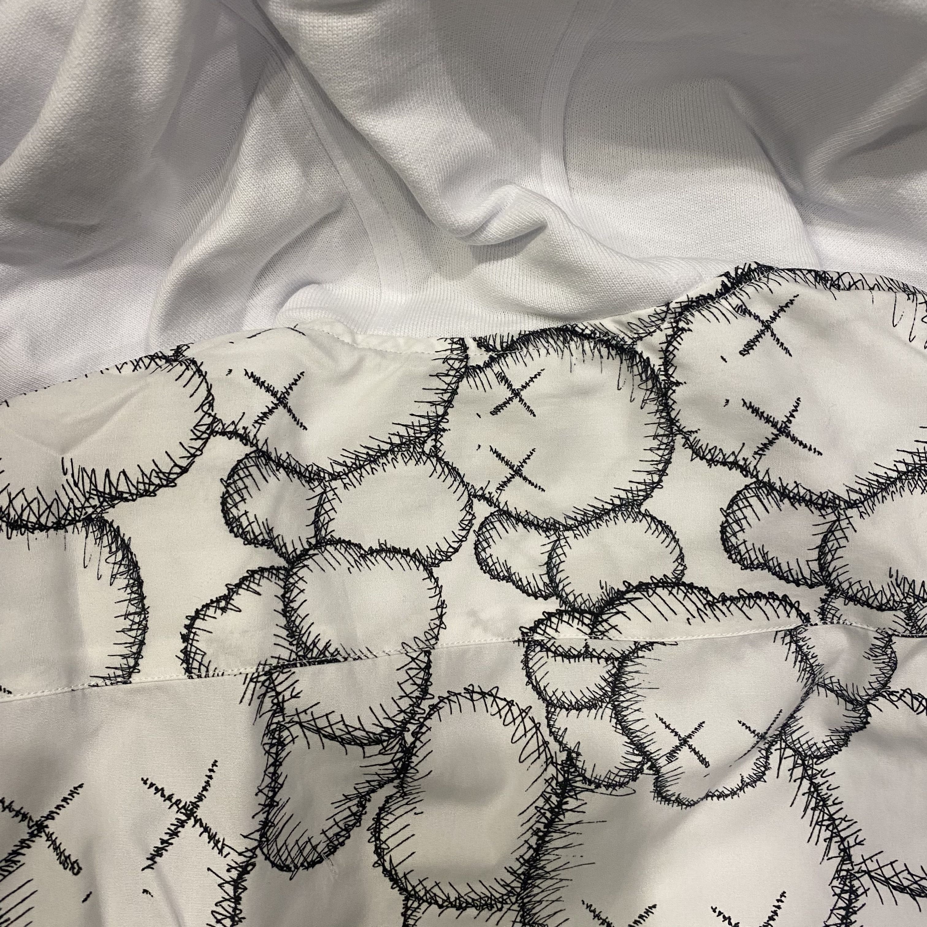 Comme des Garcons SHIRT × Kaws Original $800 Size US S / EU 44-46 / 1 - 14 Thumbnail