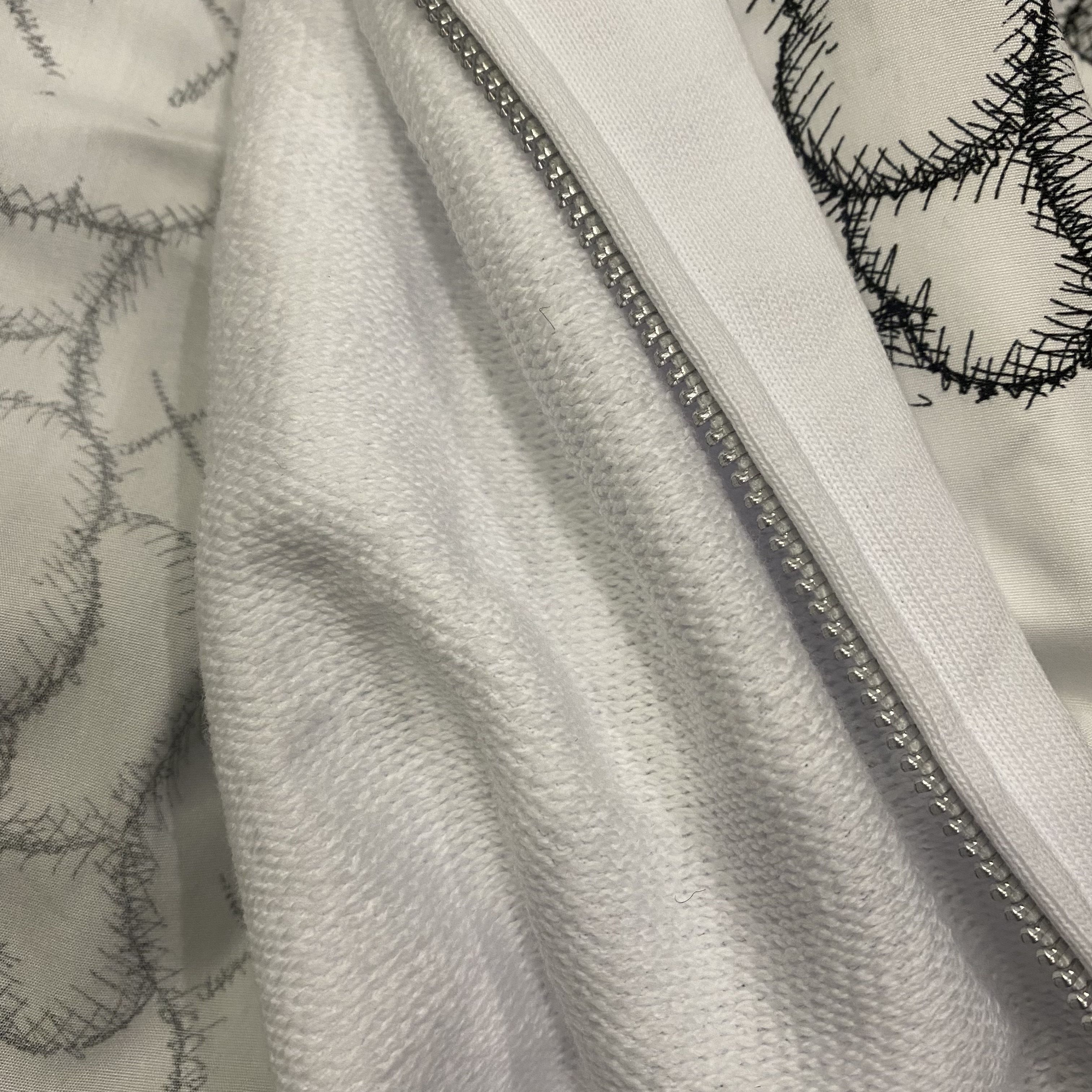 Comme des Garcons SHIRT × Kaws Original $800 Size US S / EU 44-46 / 1 - 10 Thumbnail