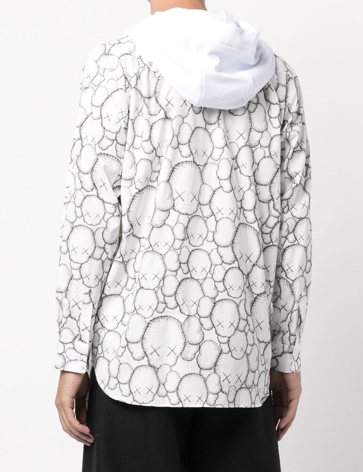 Comme des Garcons SHIRT × Kaws Original $800 Size US S / EU 44-46 / 1 - 18 Thumbnail