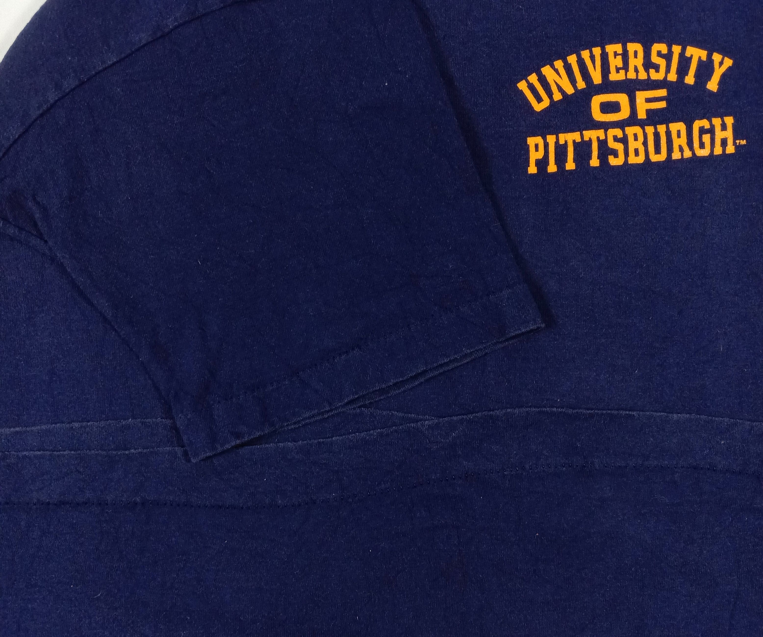 Vintage Vintage 90s Single Stitch University Of Pittsburgh T shirt Size US XL / EU 56 / 4 - 4 Thumbnail
