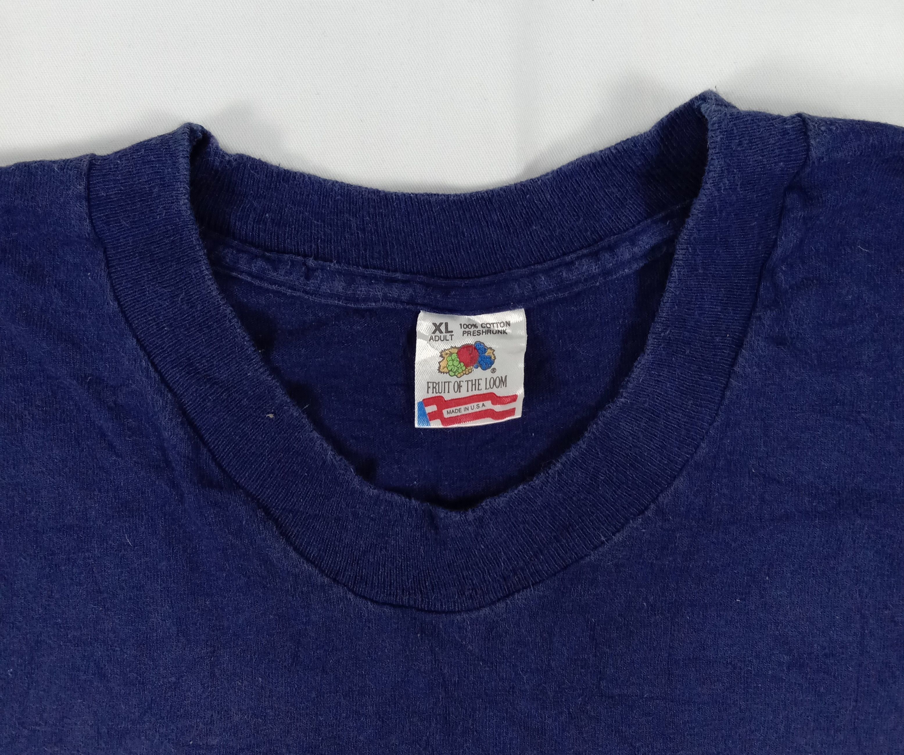 Vintage Vintage 90s Single Stitch University Of Pittsburgh T shirt Size US XL / EU 56 / 4 - 3 Thumbnail