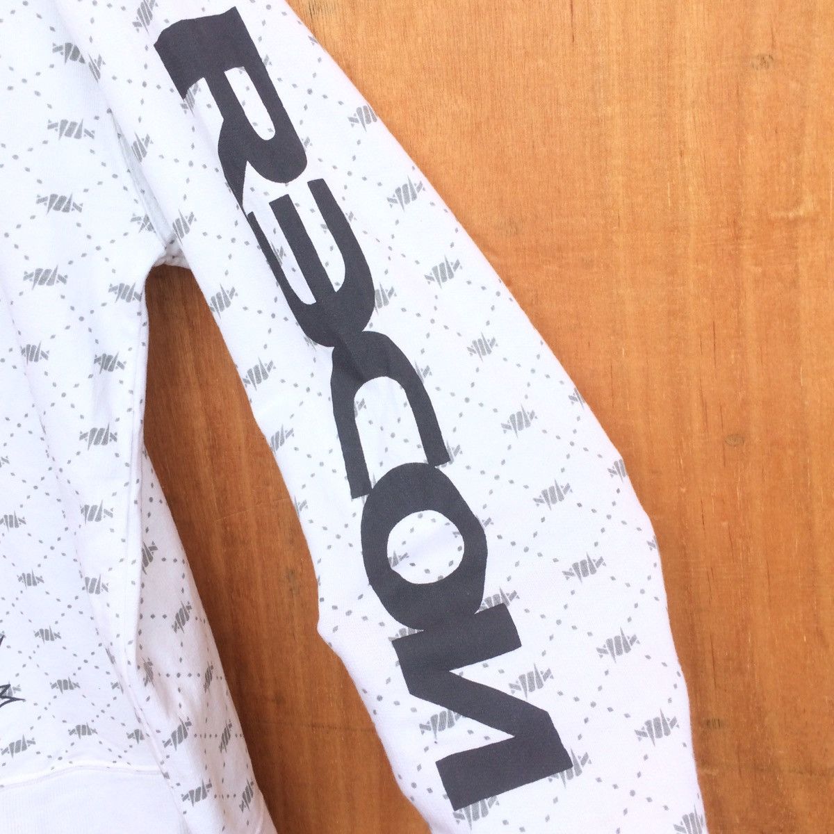 Japanese Brand × Recon 1998 Recon Monogram Hoodie New York City Size US M / EU 48-50 / 2 - 8 Thumbnail