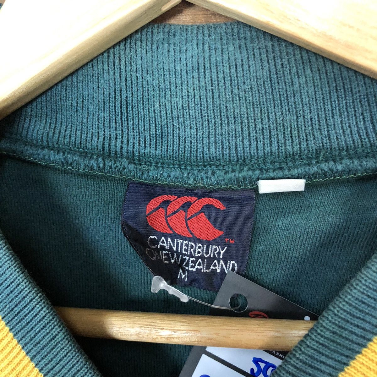 Canterbury of New Zealand Canterbury worn thrashed distressed sweater varsity #5048 Size US M / EU 48-50 / 2 - 7 Thumbnail